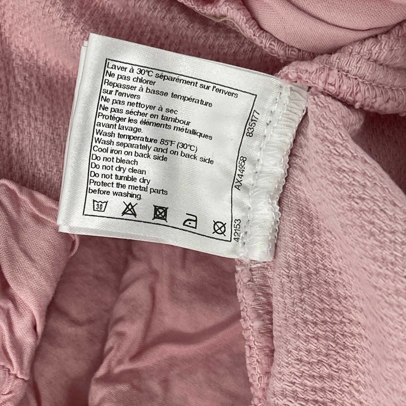 CHANEL 19P CC Logo Belted Long Cotton Textured Pink Shorts - Size 38 US M (Medium) - Women's Luxury Fashion for Summer & Casual Outfits