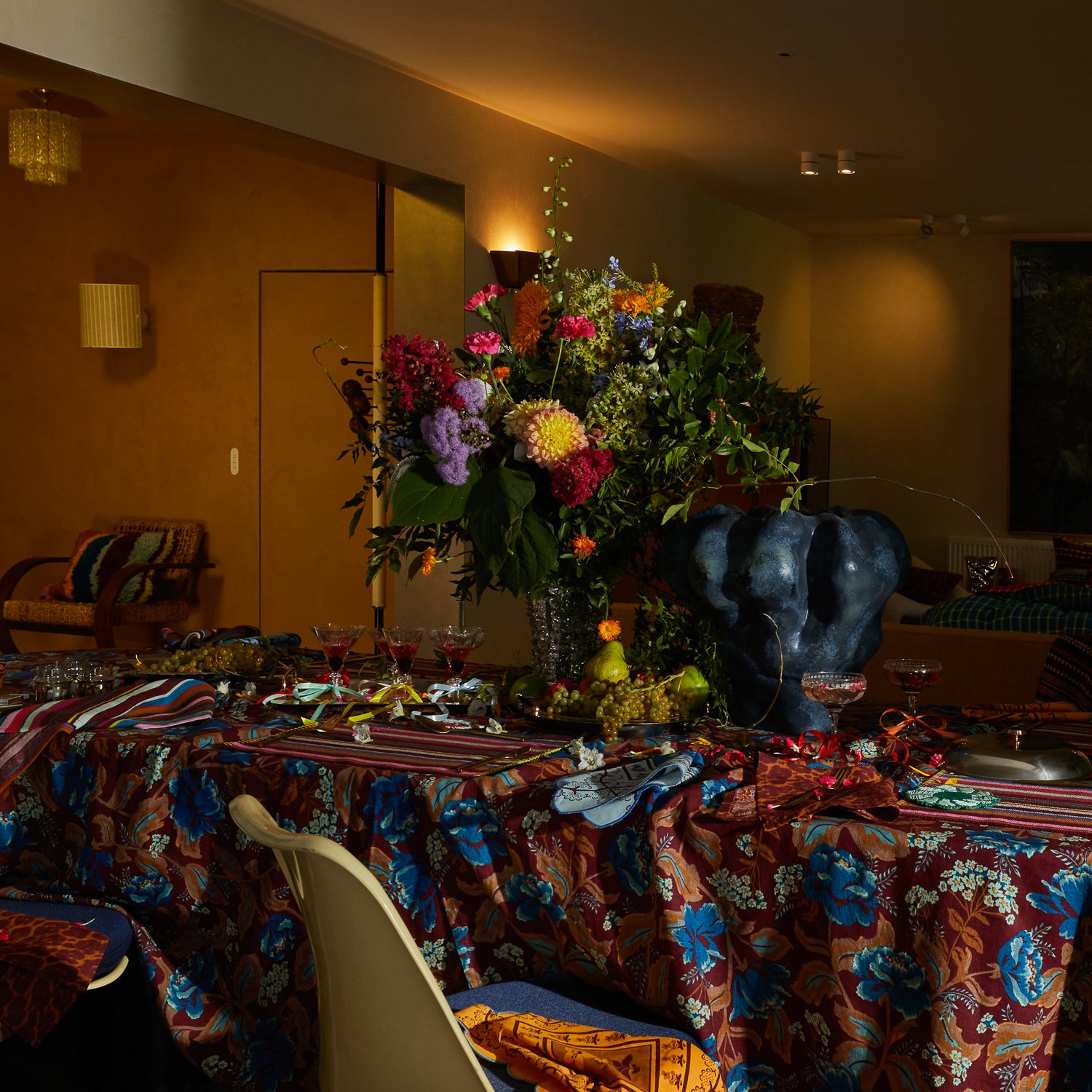 Premium Margot Tablecloth in Rich Mahogany - Elegant Dining & Special Occasions