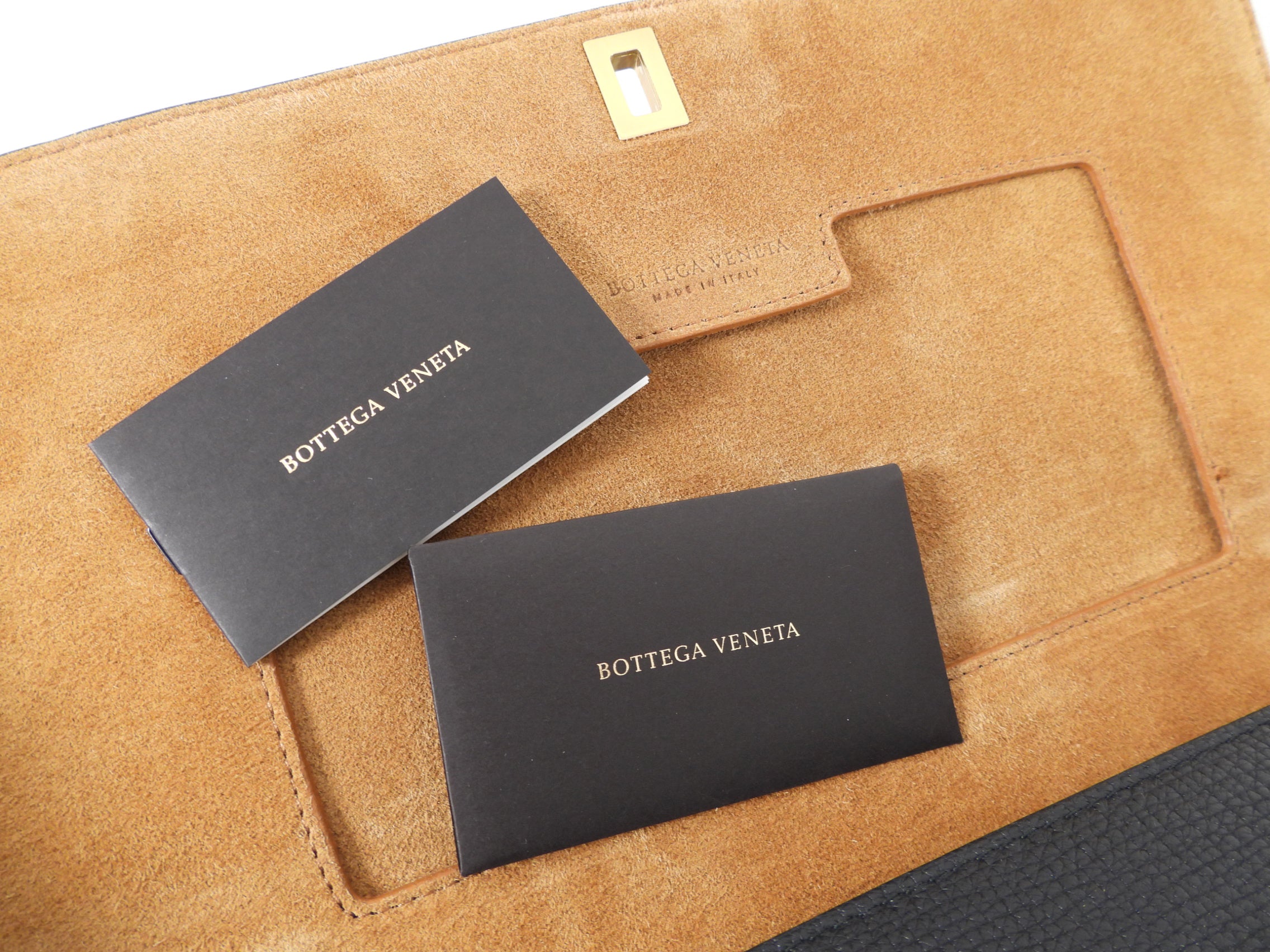 Bottega Veneta The Angle Bag - Black Grained Leather Crossbody Purse for Women | Luxury Designer Handbag for Work, Travel & Evening Events