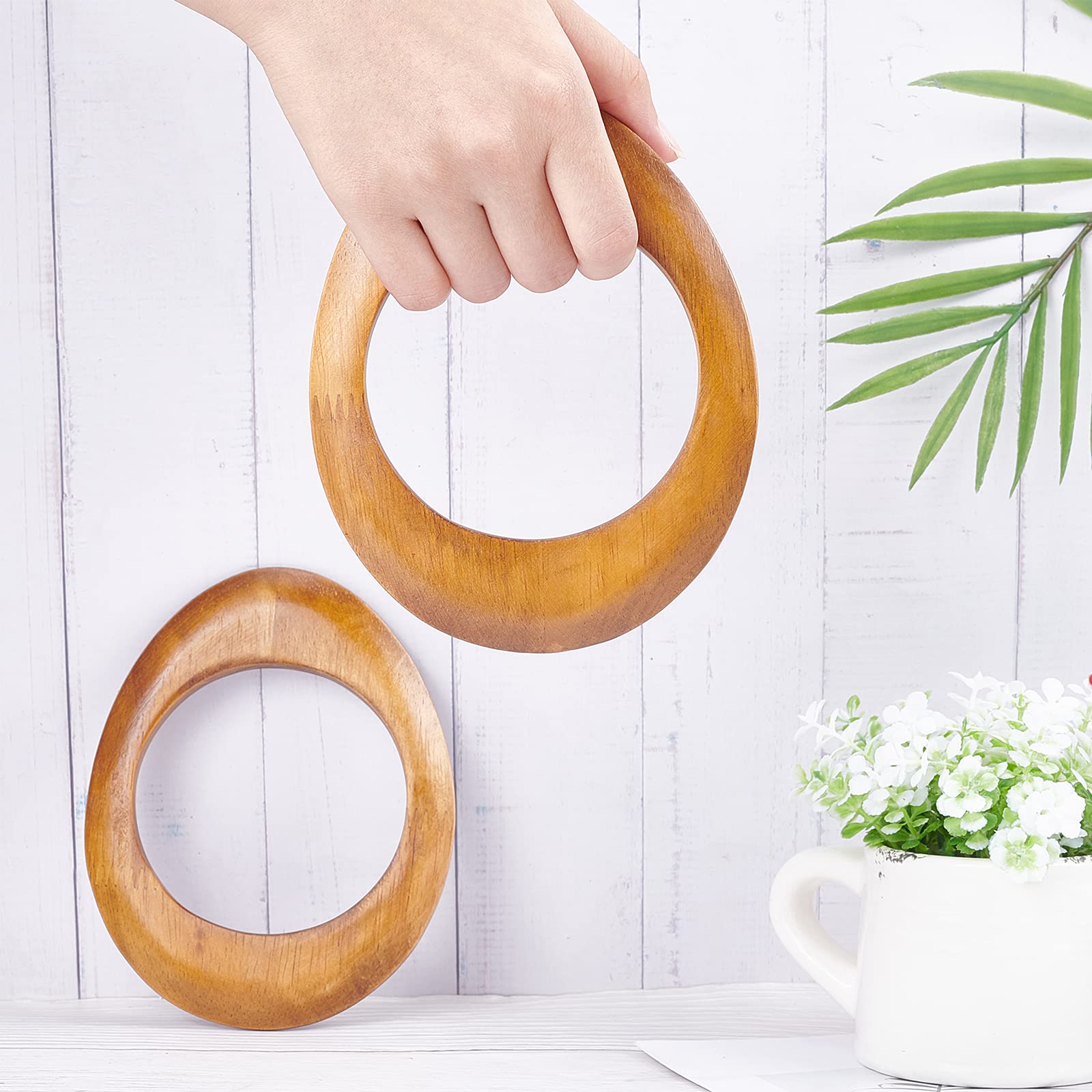 Vintage Wooden Purse Handles - Natural Wood DIY Macrame Bag Replacement Handles (2PCS, Brown) for Beach Bags, Tote Bags, Canvas Bags & Straw Bags - Perfect for Summer Outings & Craft Projects