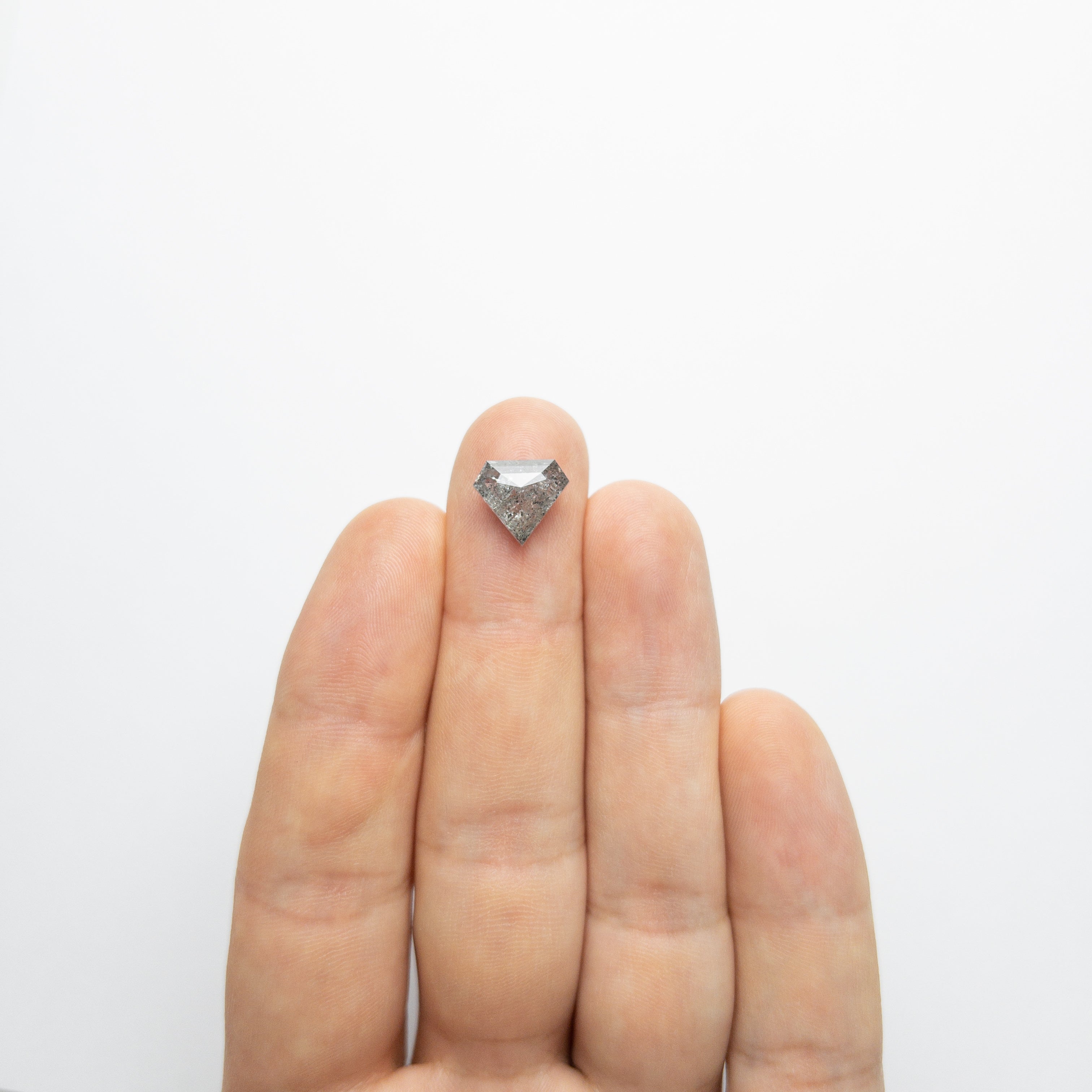 3.71ct 10.16x11.35x4.79mm Shield Double Cut 20000 11 - Elegant Gemstone for Jewelry Making, Engagement Rings & Luxury Gifts