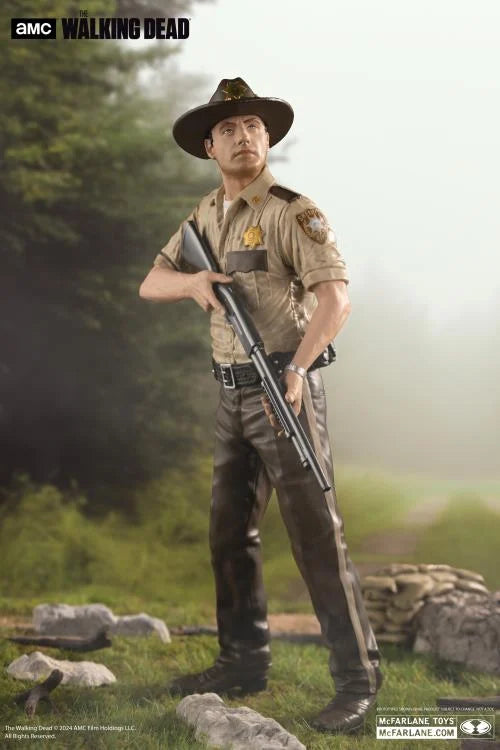 The Walking Dead TV Series Rick Grimes 1/8 Scale Action Figure - Collectible Zombie Apocalypse Character Model for Fans & Display