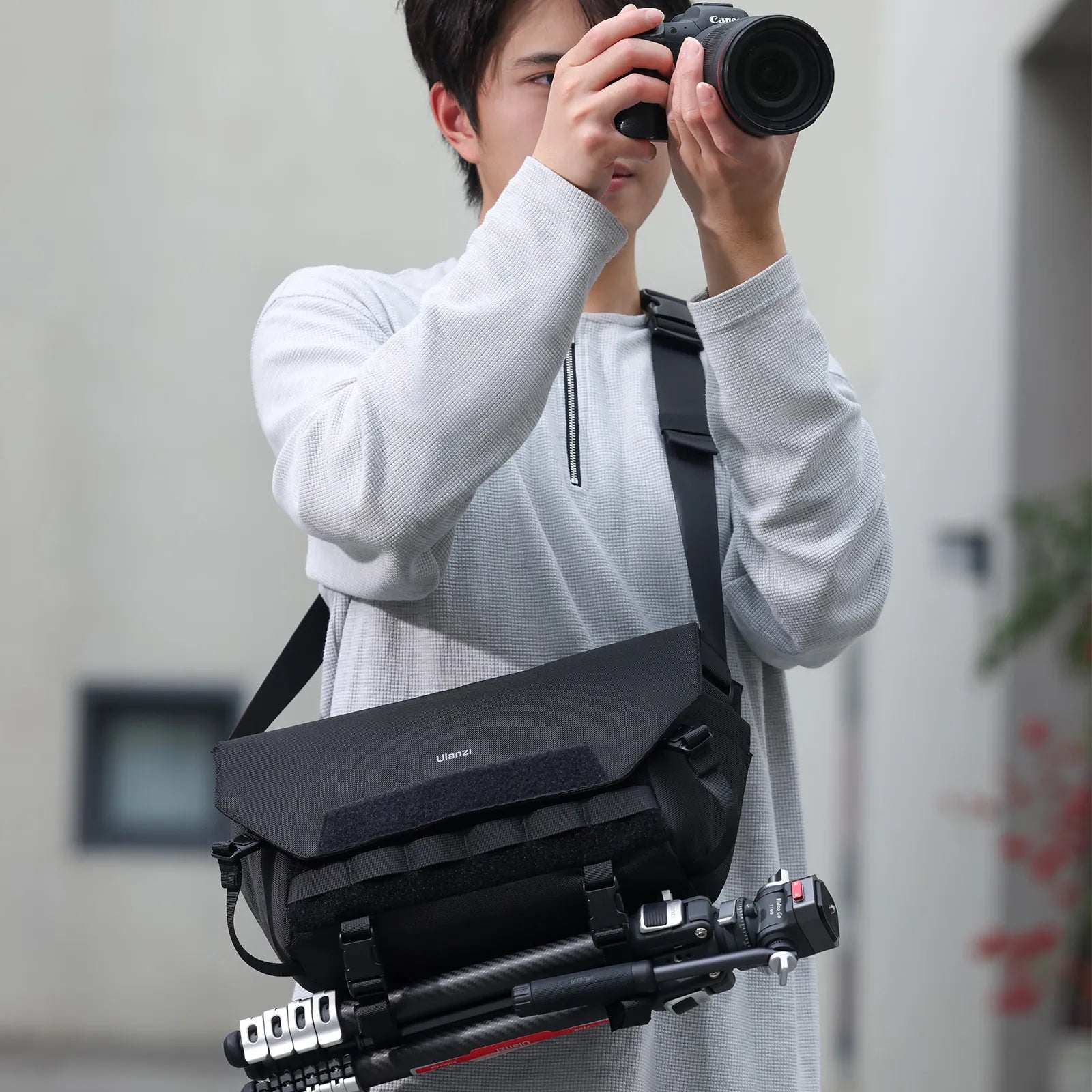 Ulanzi BC08 Camera Sling Bag - Waterproof DSLR/SLR Shoulder Bag for Photographers - Perfect for Travel, Hiking & Outdoor Photography (Model B010)
