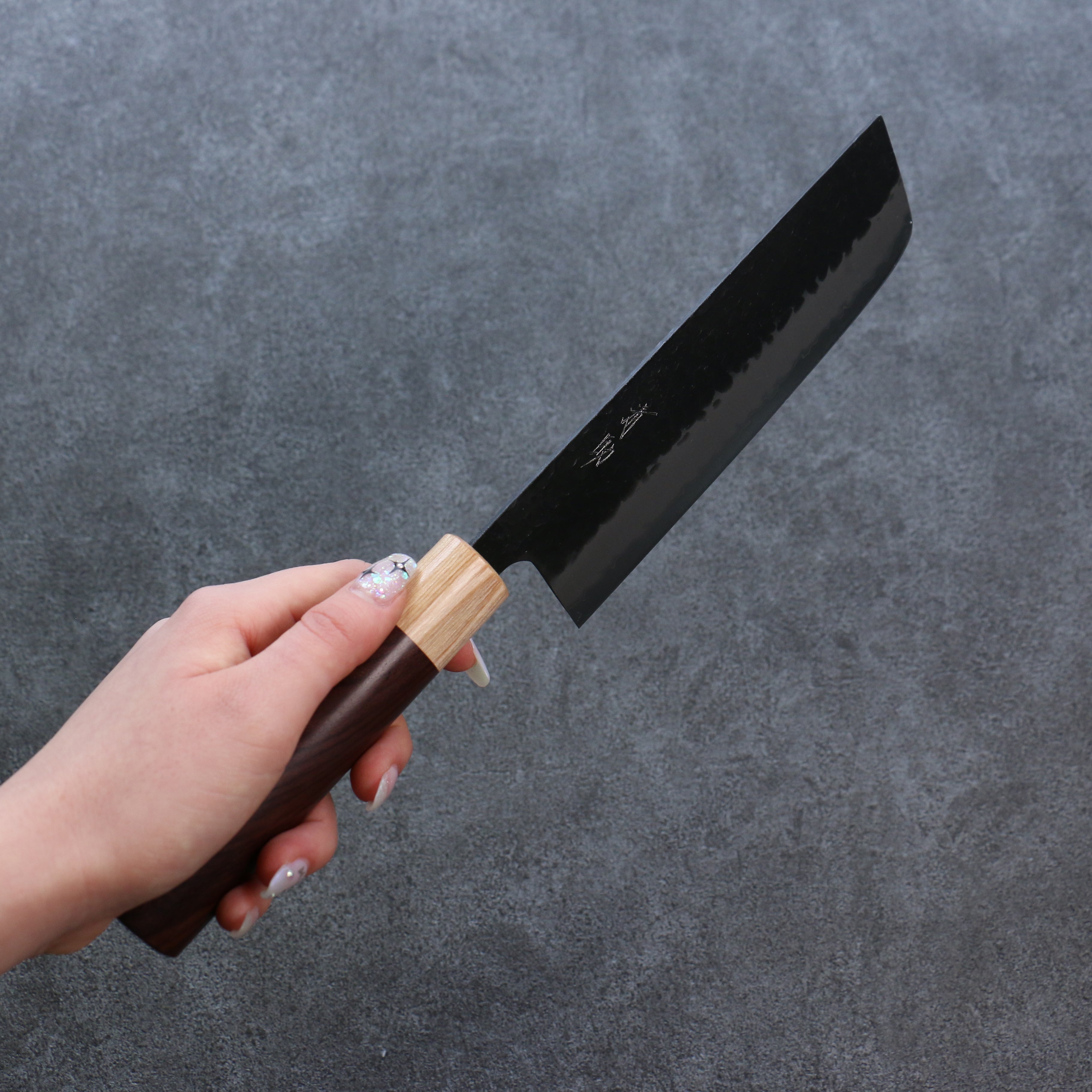 Premium Seisuke Shitan Blue Super Hammered Kurouchi Nakiri Knife 165mm - Japanese High Carbon Steel Kitchen Knife with Ebony Handle - Perfect for Slicing Vegetables, Herbs & Sushi Preparation