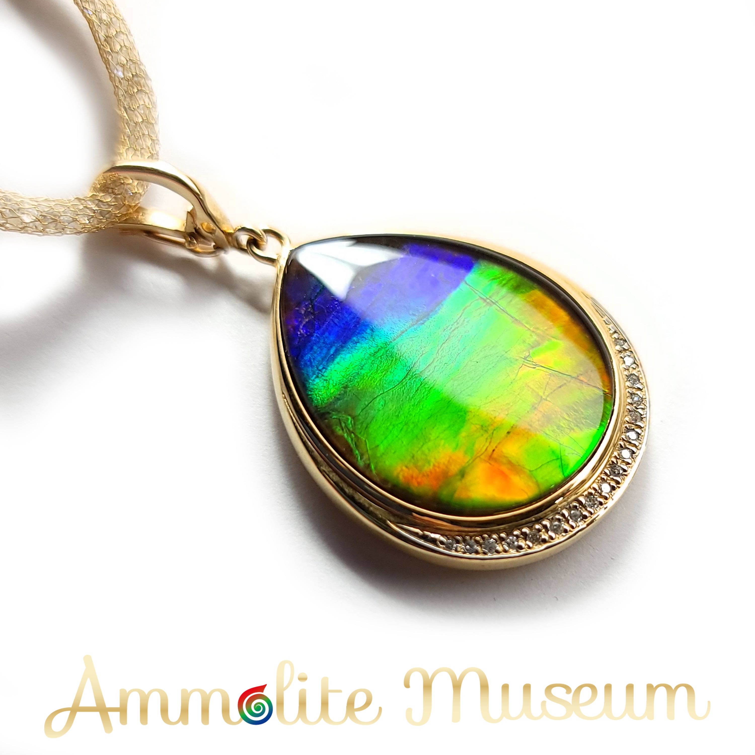 14K Gold Pear-Shaped Ammolite Pendant Necklace - Classic Elegant Jewelry for Women, Gift for Her, Perfect for Weddings, Anniversaries & Special Occasions