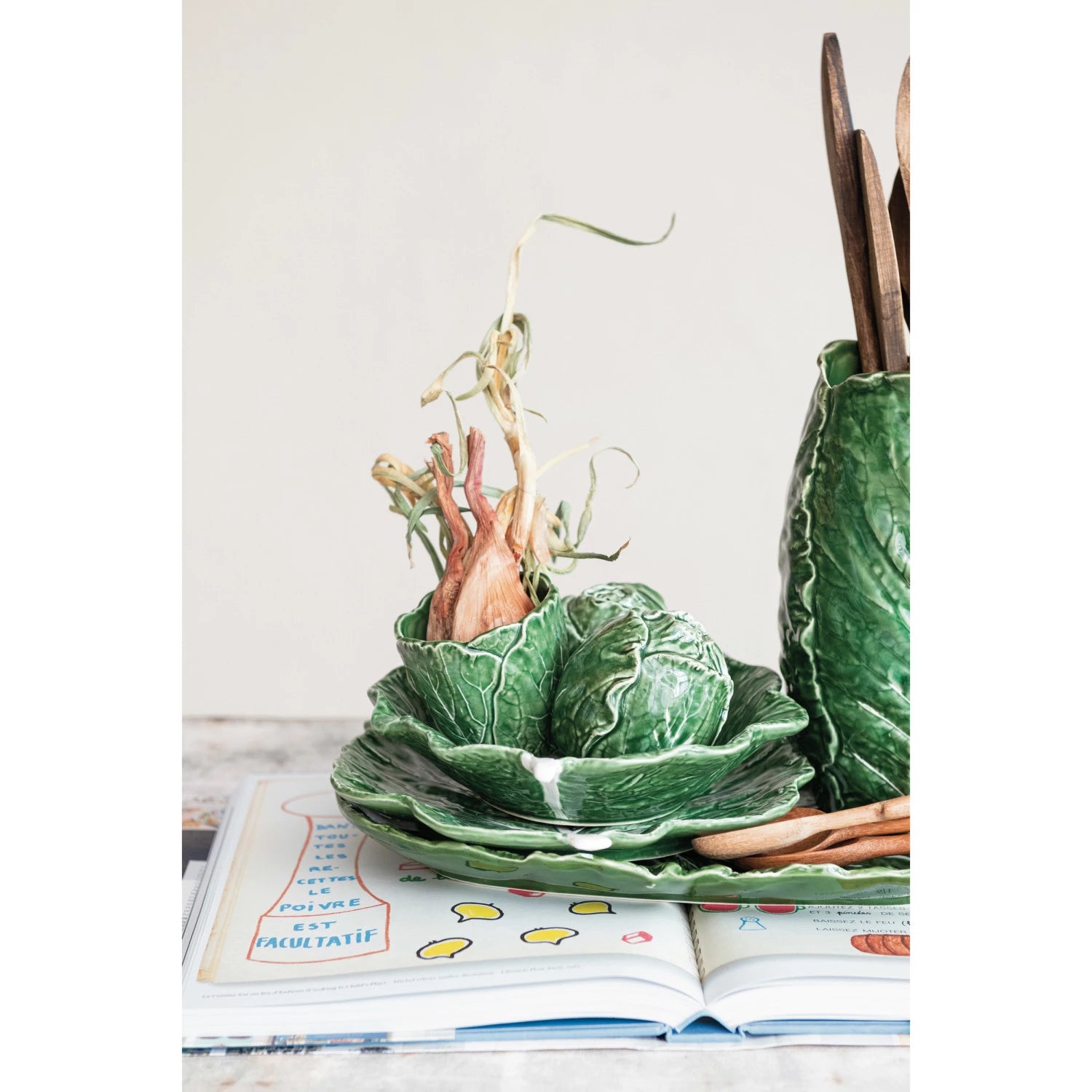 Fresh Cabbage Bowl - Organic Vegetable Serving Bowl for Salads, Snacks & Healthy Meals - Perfect for Kitchen, Dining & Party Use