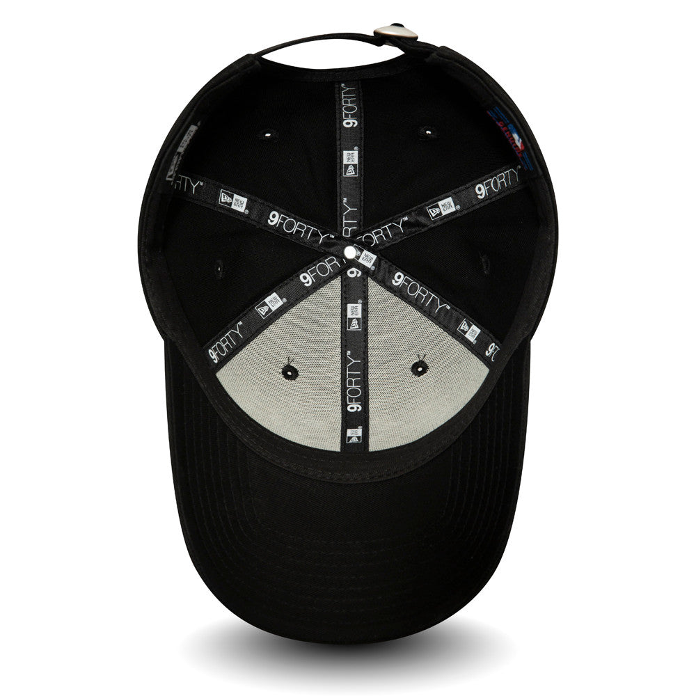 New York Yankees New Era 9Forty Essential All Black Baseball Cap for Women - Stylish Adjustable Hat for Baseball Games, Outdoor Sports & Casual Wear