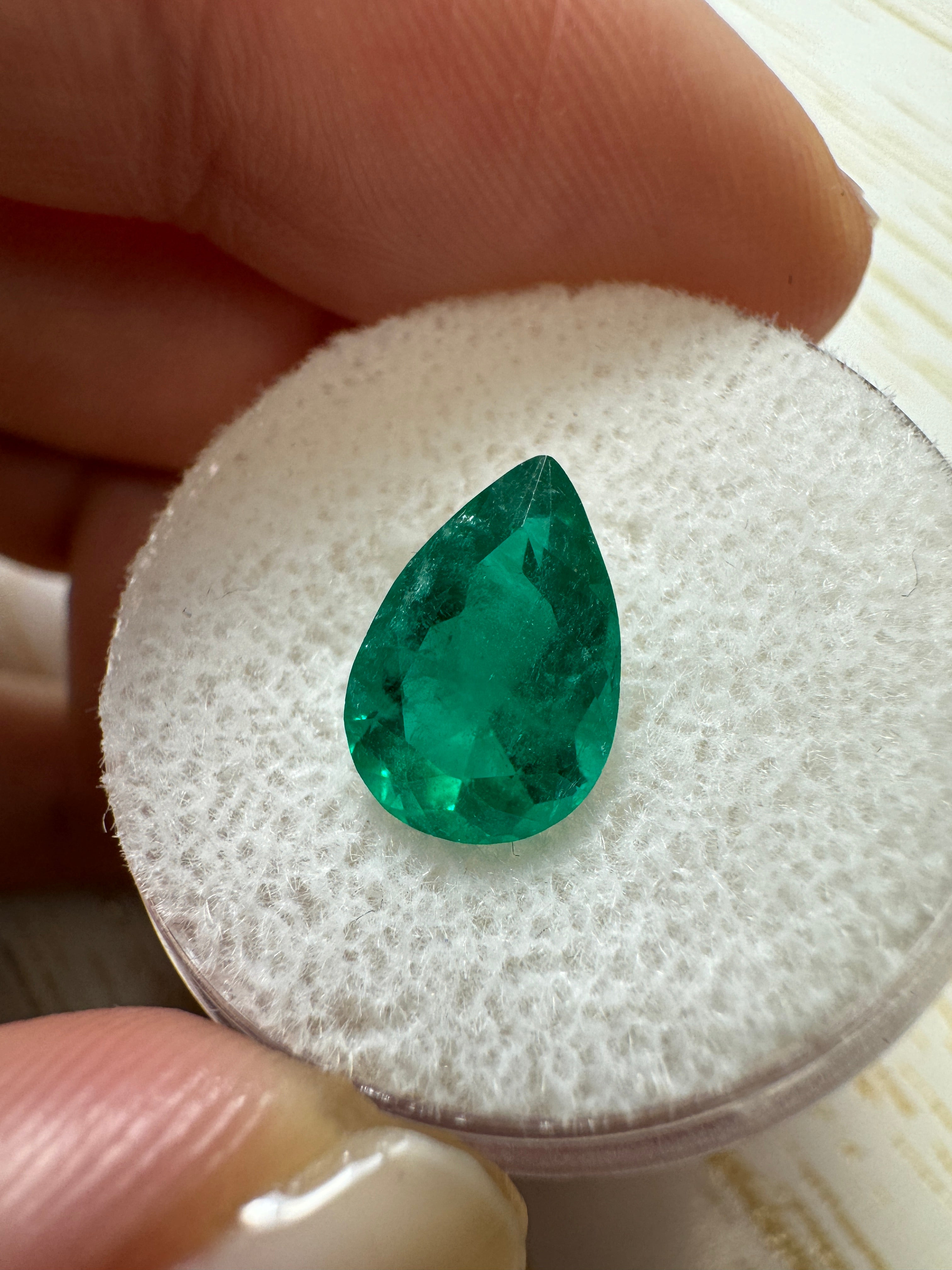 2.03 Carat 11x7.5mm Deep Green Natural Loose Colombian Emerald Pear Cut Gemstone for Jewelry Making, Engagement Rings & Luxury Gifts