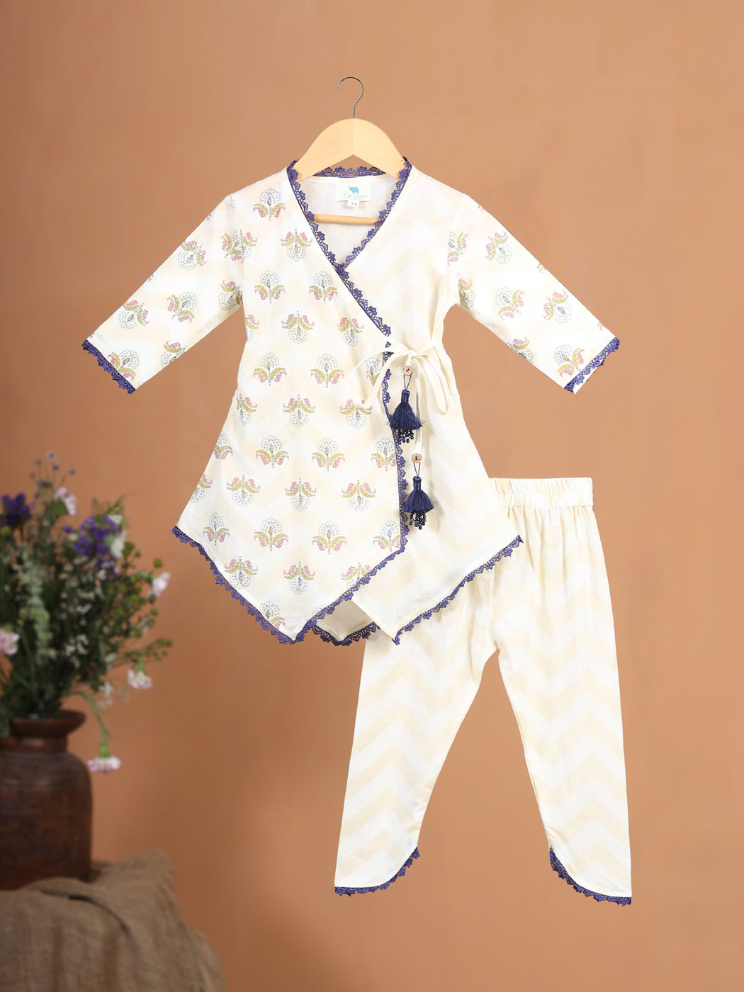 Pre Order: Stylish Beige Floral Printed Kurta Set for Women - Perfect for Festivals, Parties & Casual Wear