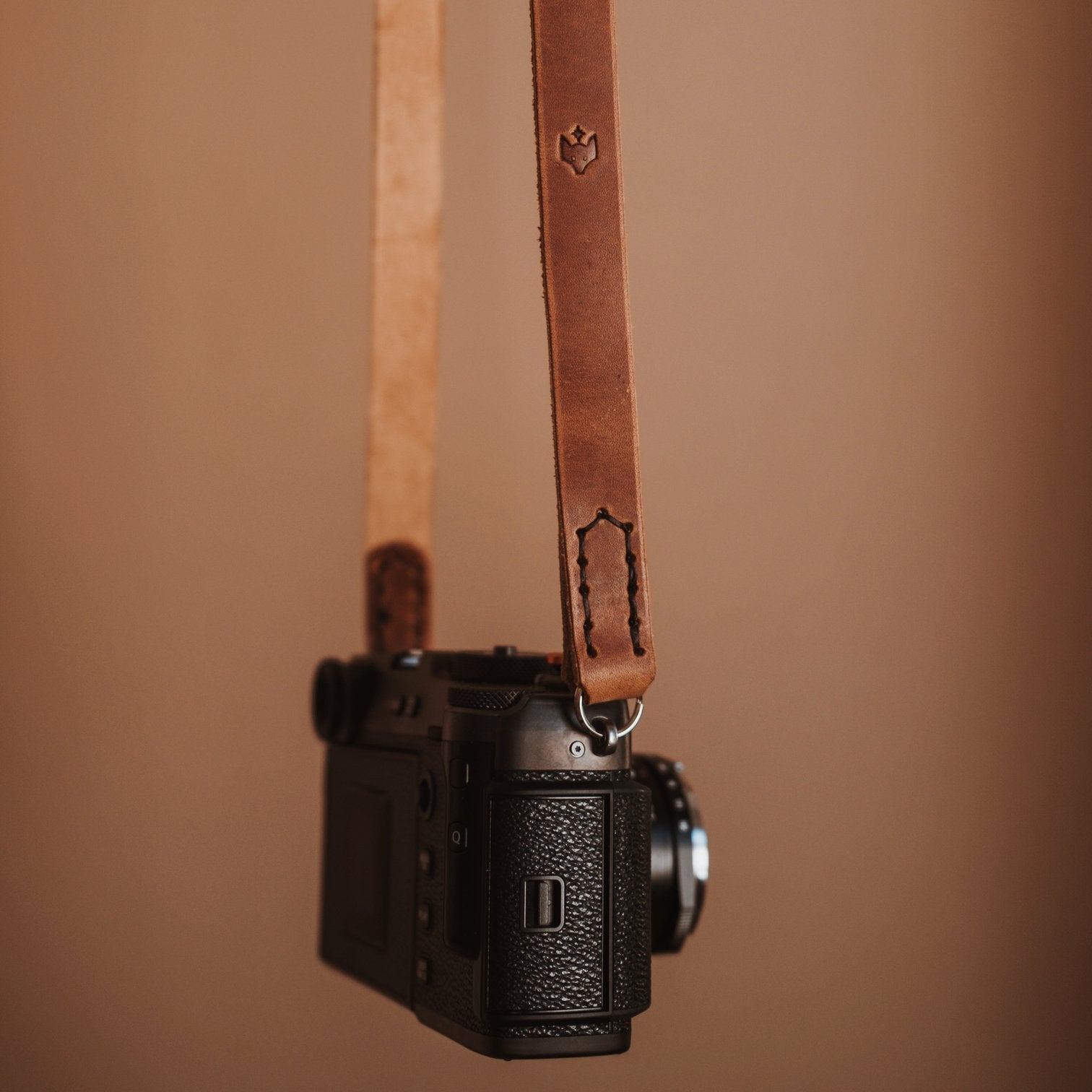 Clever Supply Minimalist Camera Strap with Split Ring - 40