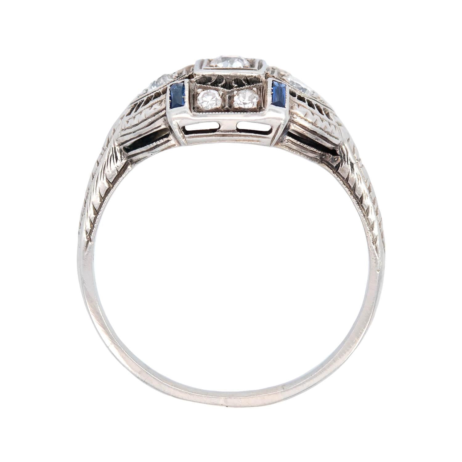 Art Deco 18k Gold Diamond and Sapphire Filigree Vintage Ring for Women - Elegant Jewelry Gift for Anniversary, Engagement & Special Occasions