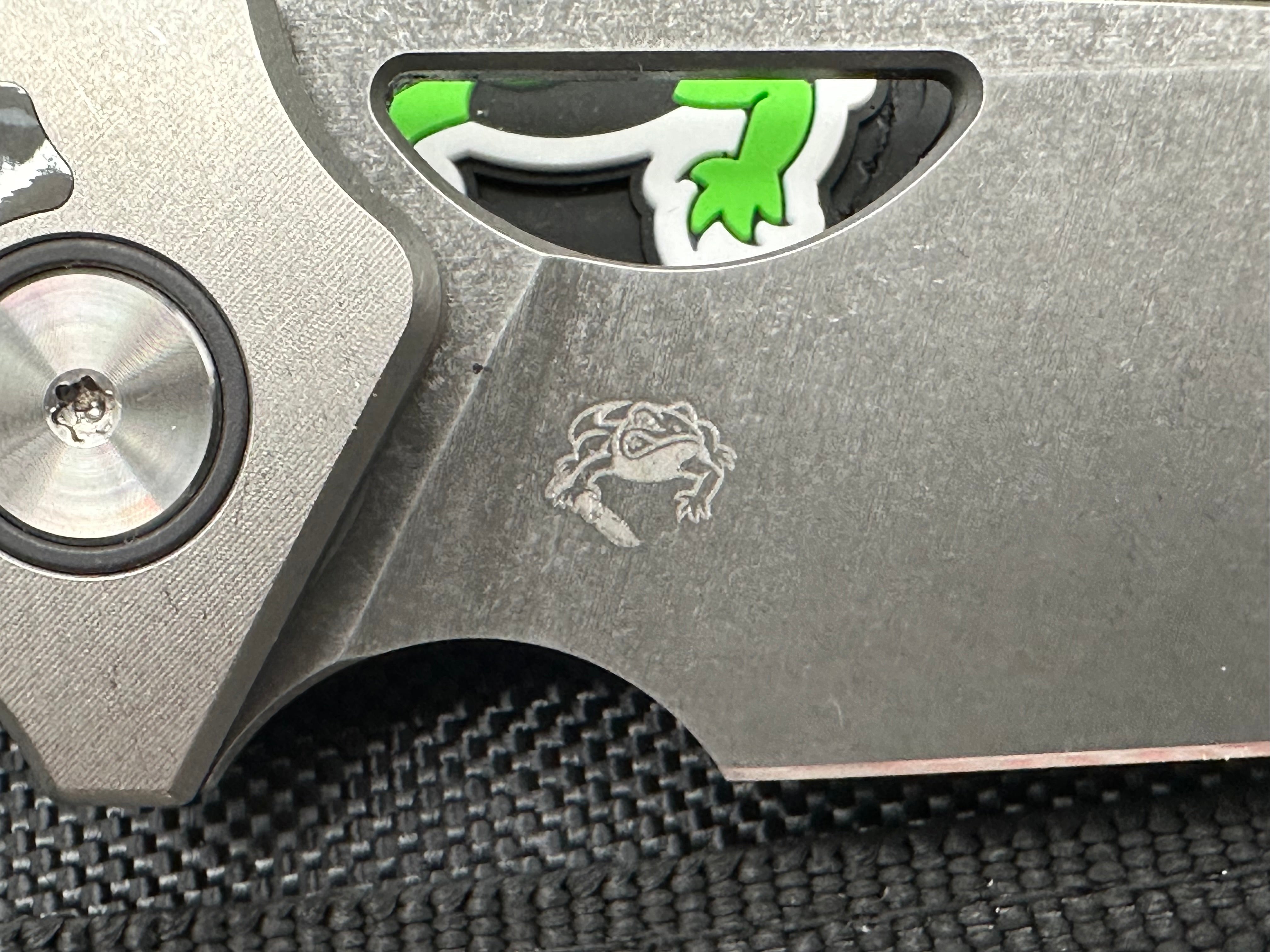 Premium Gecko Customz Sikorae Folding Knife - 3.04