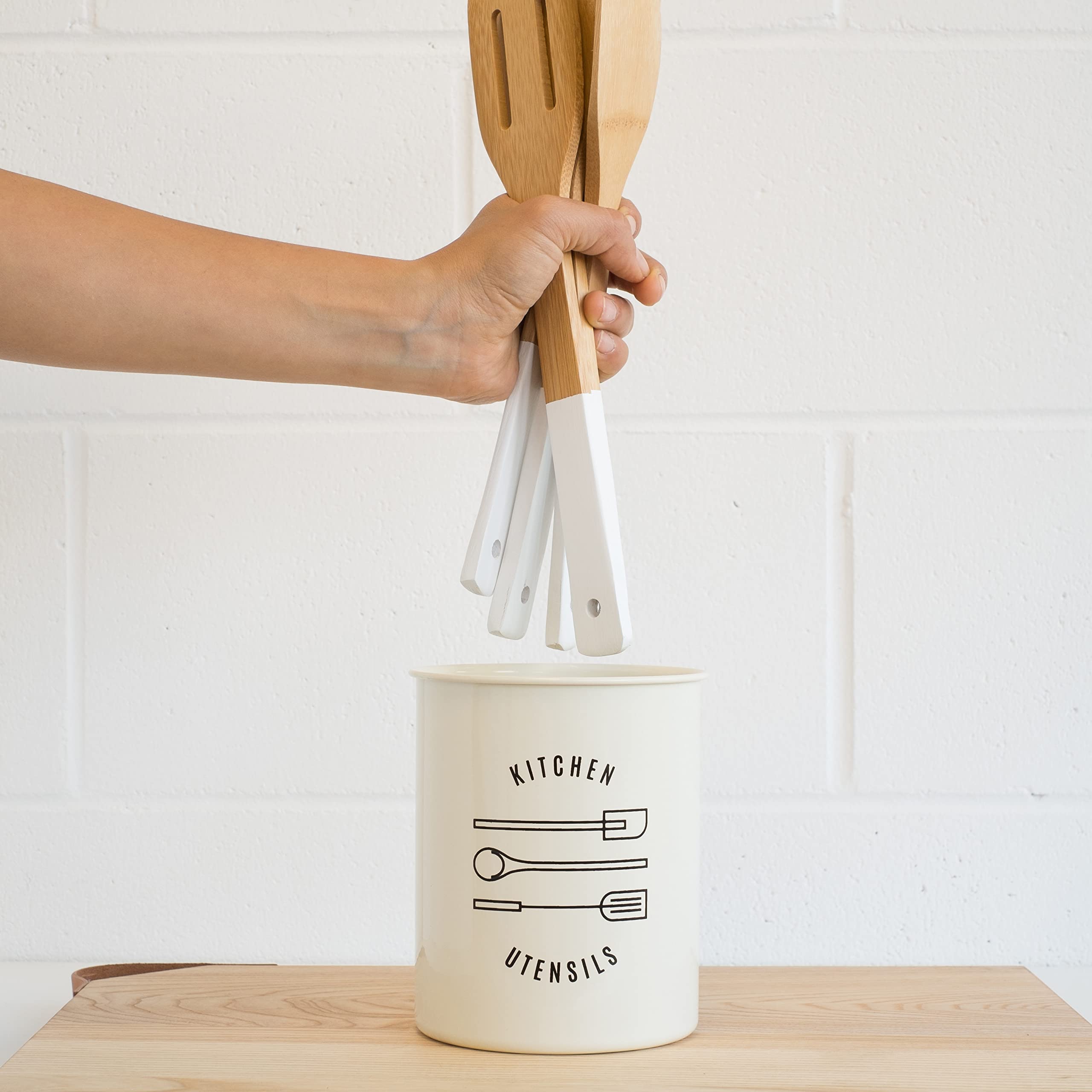 Now Designs Powder-Coated Steel Utensil Crock in Ivory - Stylish Countertop Storage for Kitchen Utensils, Spoons & Cooking Tools - Perfect for Farmhouse, Modern or Rustic Kitchens
