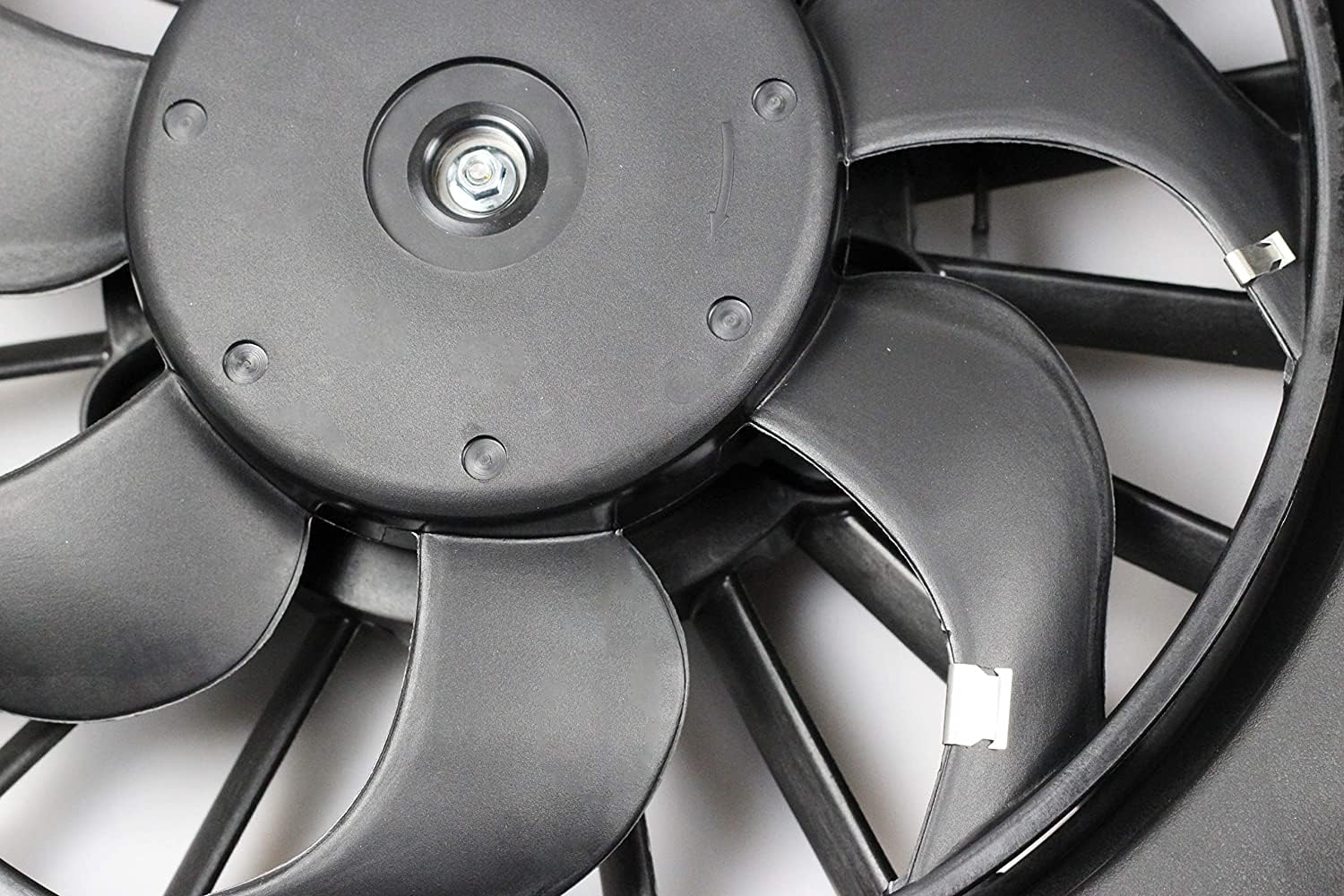 Dual Engine Radiator Cooling Fan Assembly Compatible with Chrysler Town & Country 2005-2007, Dodge Caravan/Grand Caravan 2005-2007 - Replaces OEM# 4677695AB, 4677695AC, 4677695AD, 620-042 - Perfect for Engine Overheating Prevention & Summer Driving