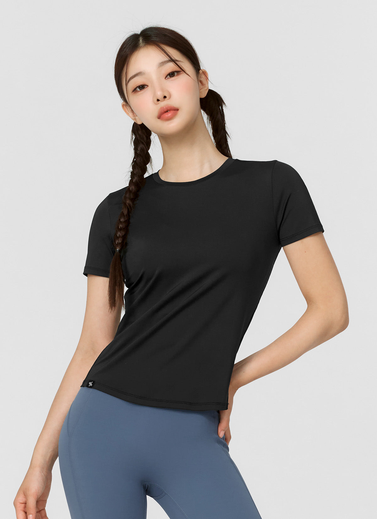 Icefeather Lightweight Short Sleeve T-Shirt for Women - Breathable Summer Casual Top for Outdoor Activities & Travel
