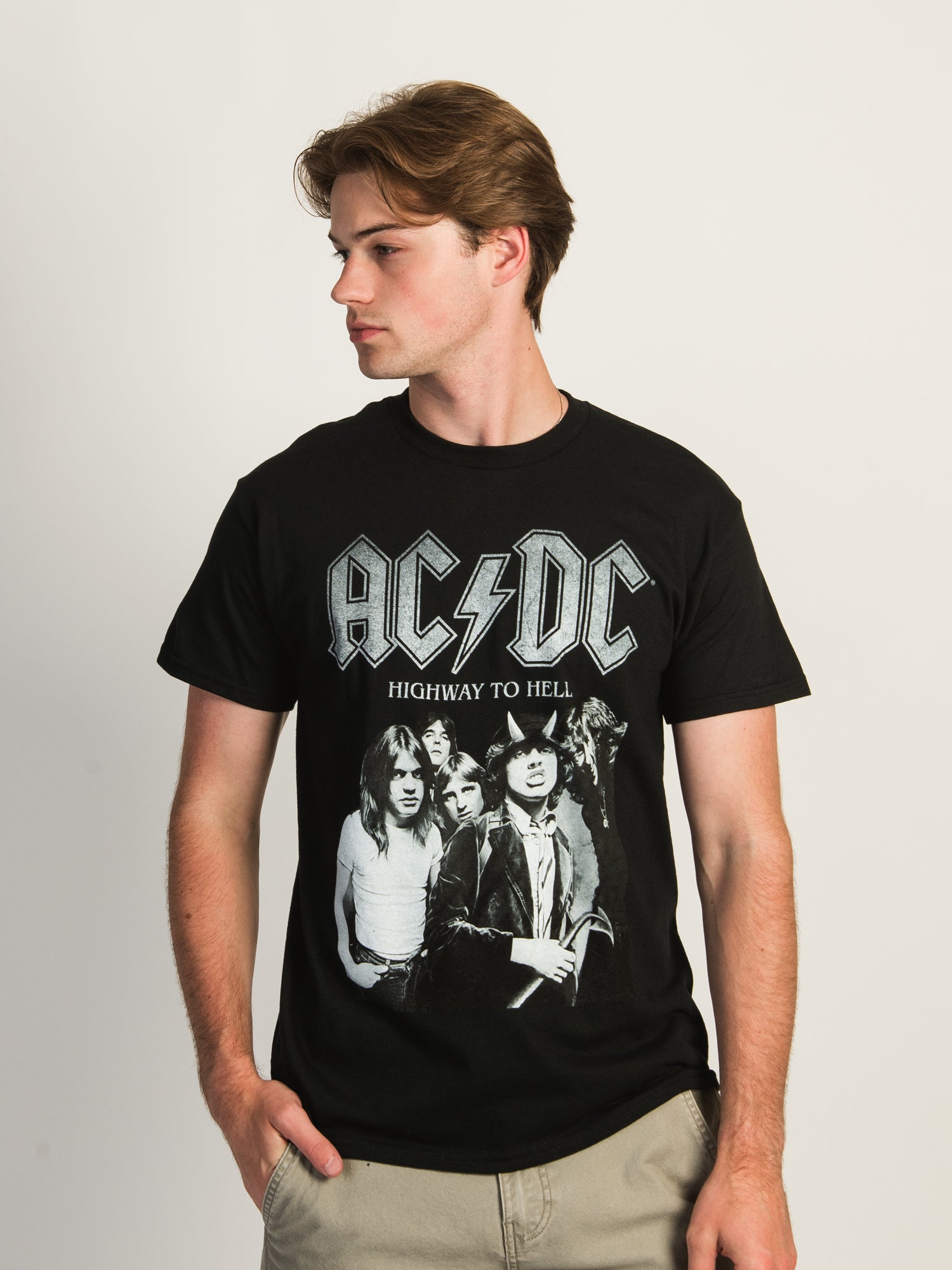 AC/DC Band T-Shirt - Vintage Rock Music Graphic Tee for Men & Women - Perfect for Concerts, Gifts & Casual Wear