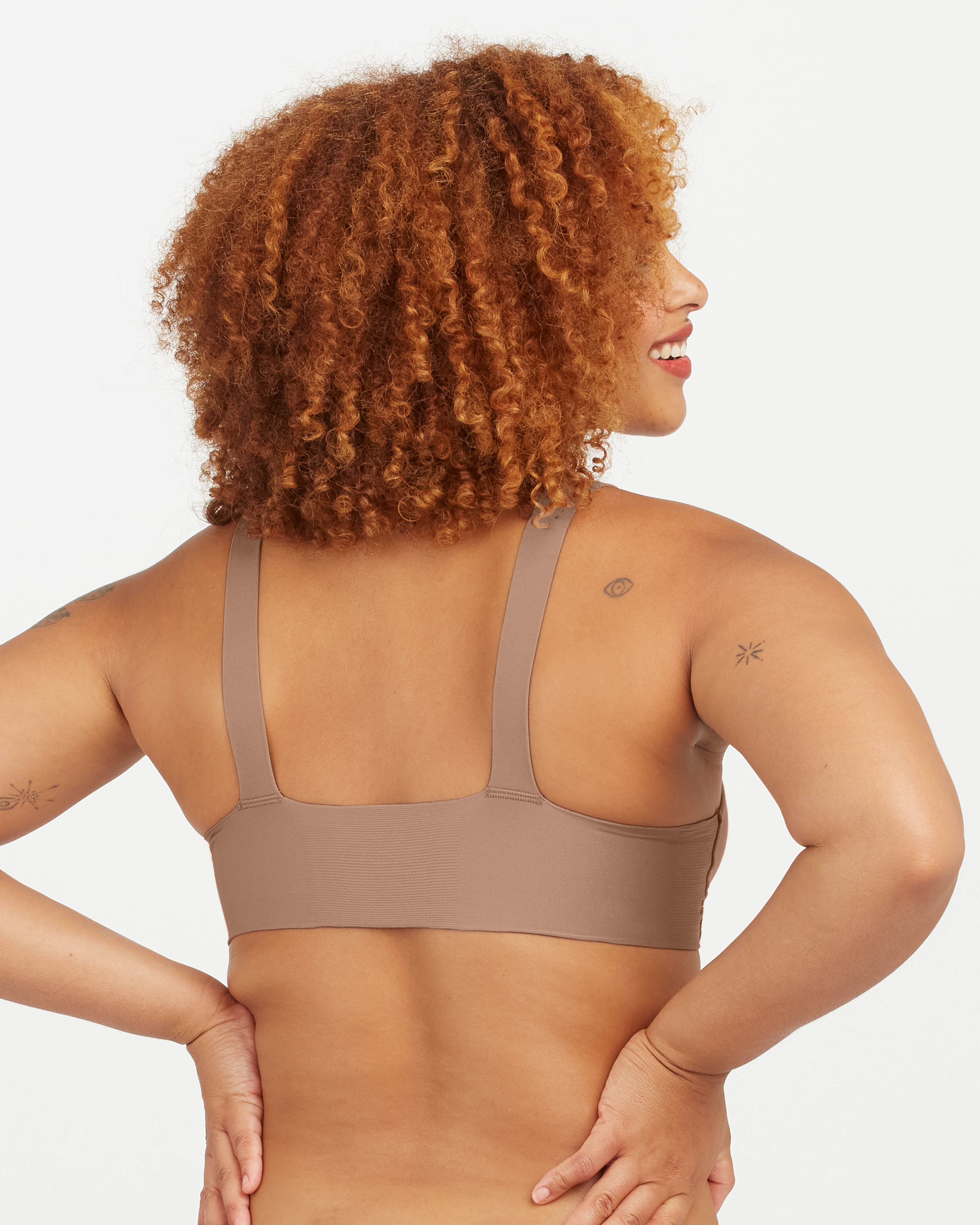 SPANX Smooth Comfort Unlined Bralette - Wireless Seamless Bra for Everyday Wear & Lounge - Perfect for Yoga, Work from Home & Relaxation