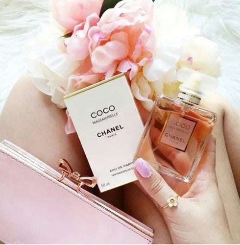 Chanel Coco Mademoiselle Eau de Parfum for Women - Luxury Floral Oriental Fragrance with Notes of Orange, Jasmine & Patchouli | Perfect for Date Night, Evening Events & Special Occasions