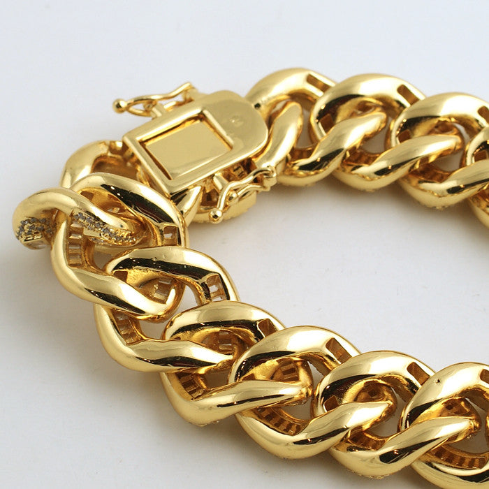 Exotic Baguette Lab Diamond Gold Cuban Chain Necklace for Men & Women | Elegant Jewelry Gift for Parties, Weddings & Special Occasions