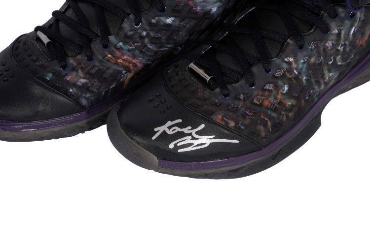 Authentic Kobe Bryant Lakers Signed Nike Zoom Kobe III Prelude Basketball Shoes - Limited Edition Panini Certified - Perfect for Collectors & NBA Fans - Game-Worn Style for Display & Memorabilia