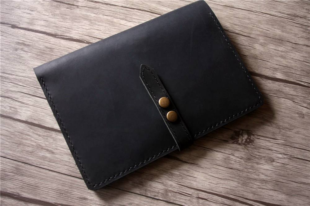 Premium Custom Refillable Black Leather Sketchbook - Handmade Journal for Artists, Writers & Students - Perfect for Drawing, Note Taking & Gift Giving