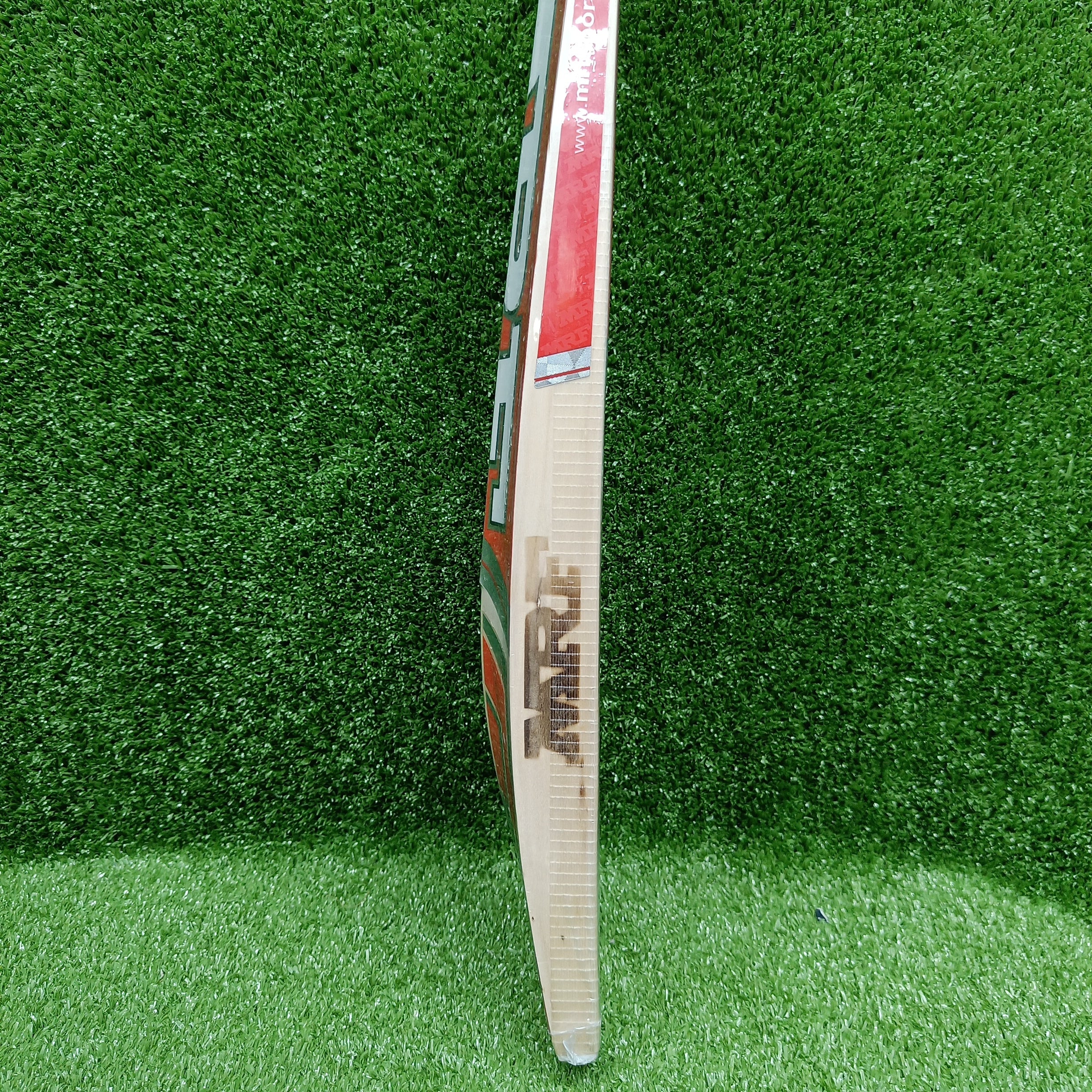 MRF Bullet Junior Cricket Bat - Lightweight & Durable for Kids & Youth | Perfect for Practice, Matches & Training Sessions