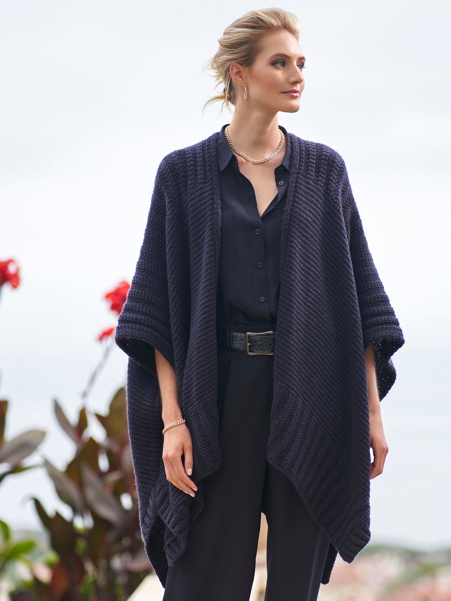 Luxury Avery Cashmere Cape - Soft & Warm Winter Shawl Wrap for Women - Perfect for Evening Parties, Weddings & Cozy Nights