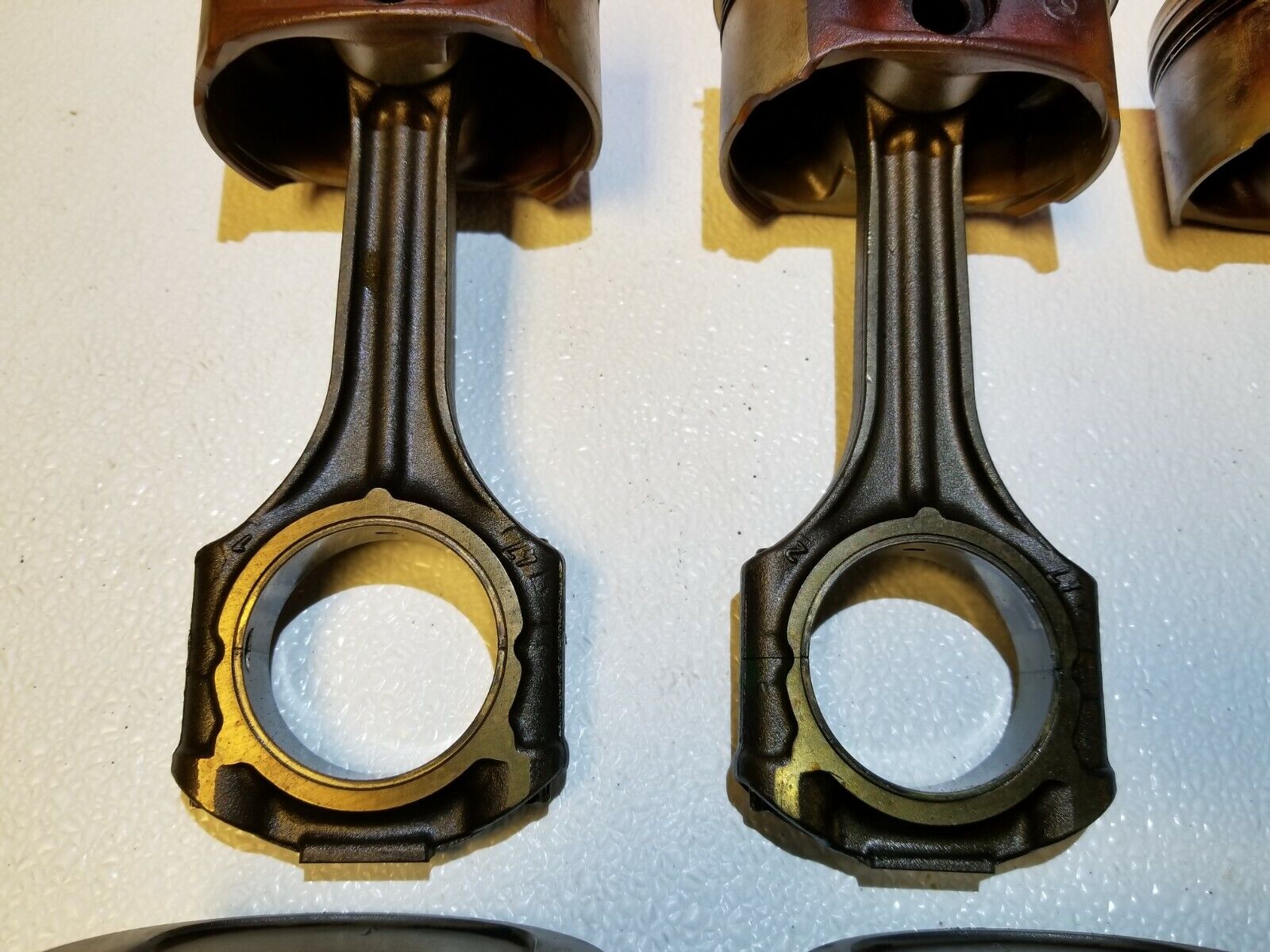 Original OEM 03-06 Mercedes CL500 Connecting Rod with Piston Set (8pcs) - Compatible with M113 5.0L Engine - Perfect for Engine Rebuild & Performance Upgrades