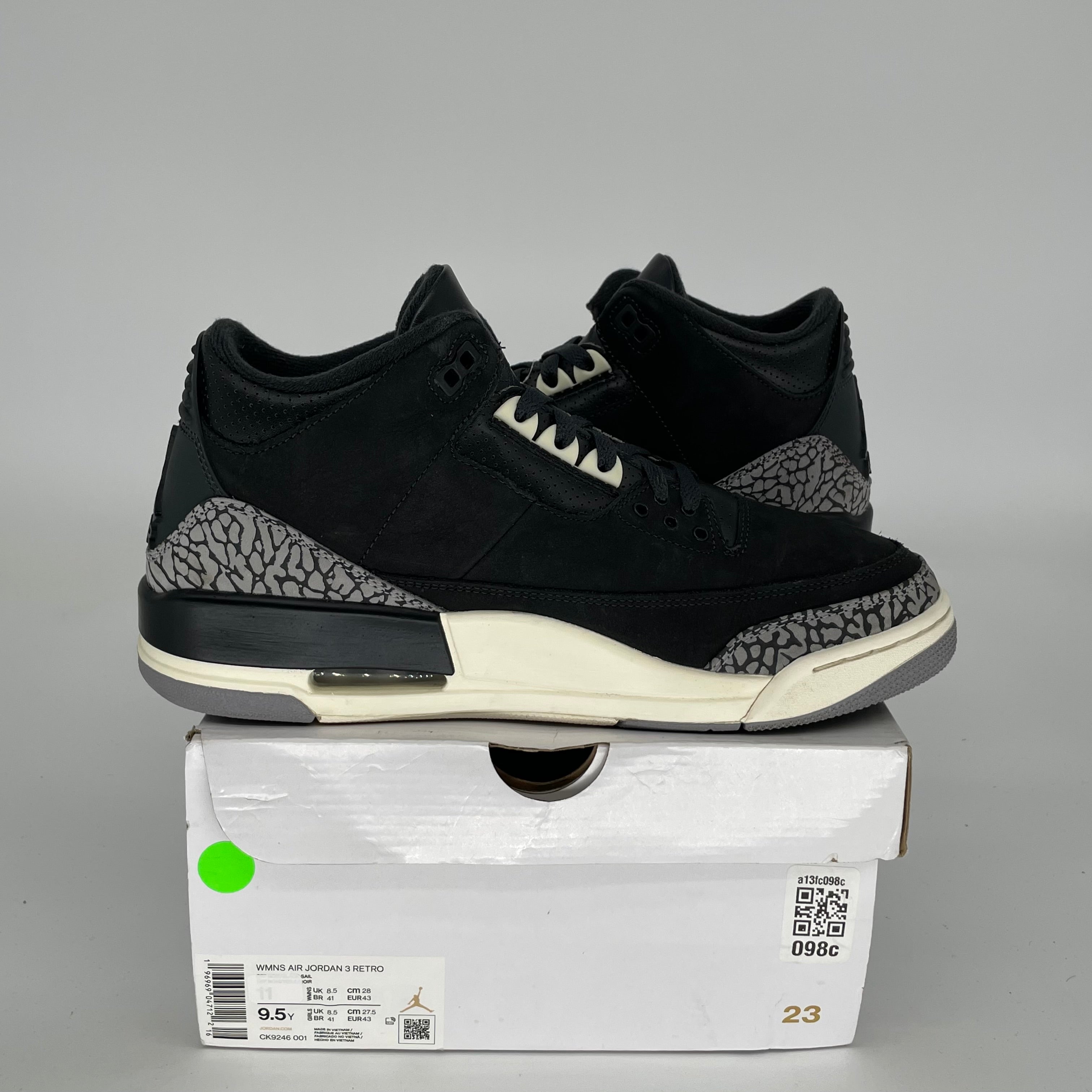 Original Air Jordan 3 Retro 'Off Noir' Women's Size 9.5/11W - Style CK9246-001 | Basketball Shoes for Women | Perfect for Streetwear & Court Performance