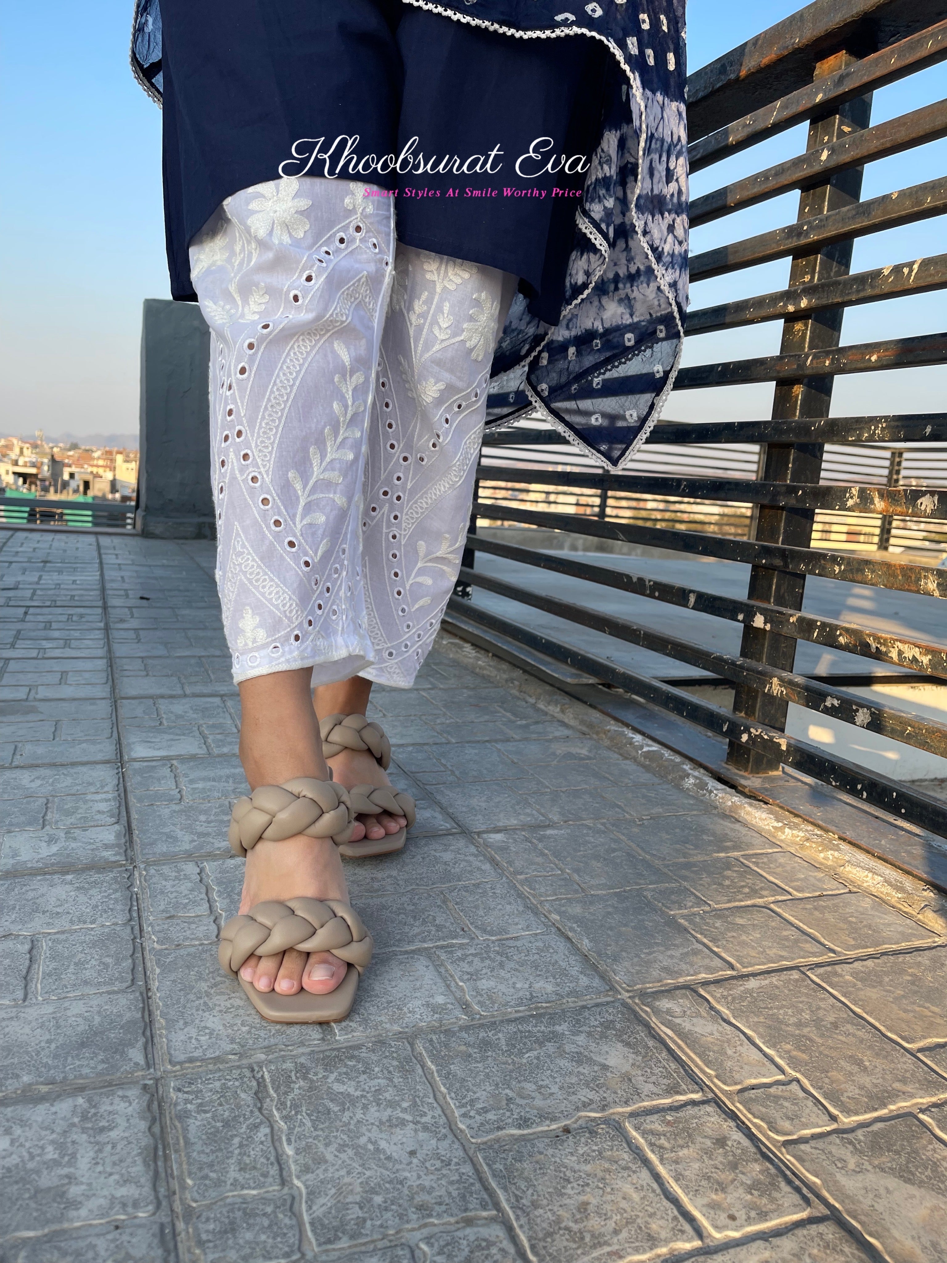 Stylish Blue Bandhani Kaftan Set for Women – Boho Chic Ethnic Outfit for Festivals, Parties & Beach Vacations