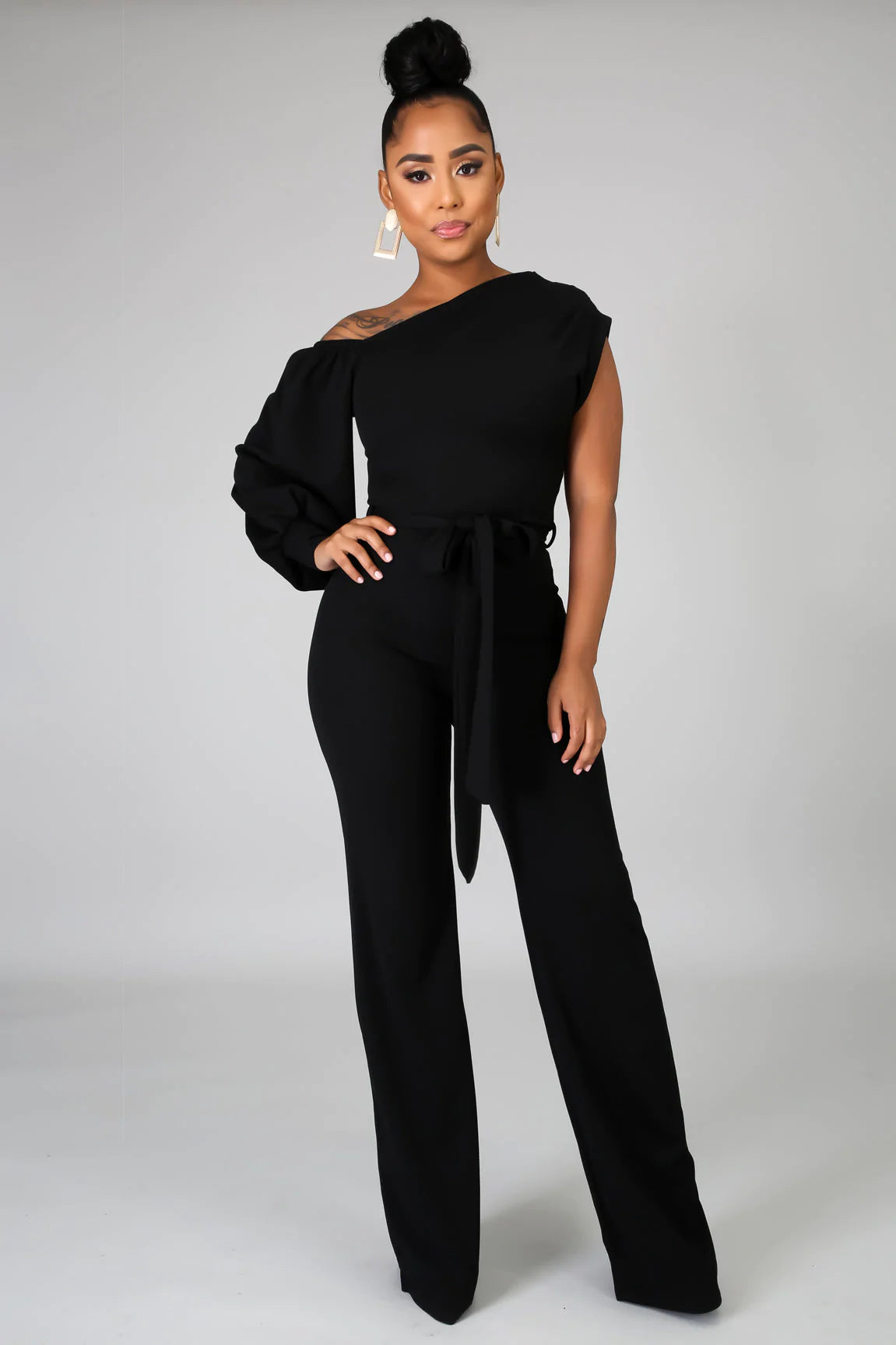 Stylish Black Jumpsuit for Women - Trendy One-Piece Romper with Pockets | Perfect for Casual Outings, Parties & Date Nights