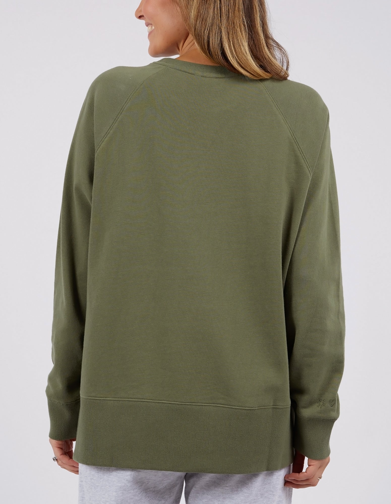 Elm Melbourne Crew Clover - Stylish Comfortable Cotton T-Shirt for Men & Women | Perfect for Casual Wear, Street Style & Everyday Outfits