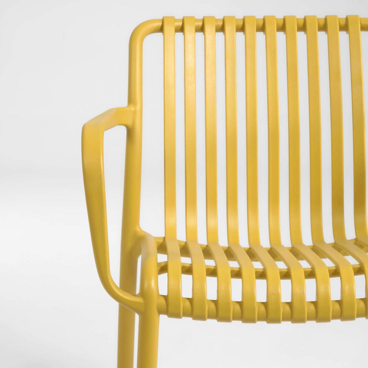 Isabellini Alfresco Dining Arm Chair - Outdoor Patio Furniture for Garden, Poolside, and Backyard Relaxation