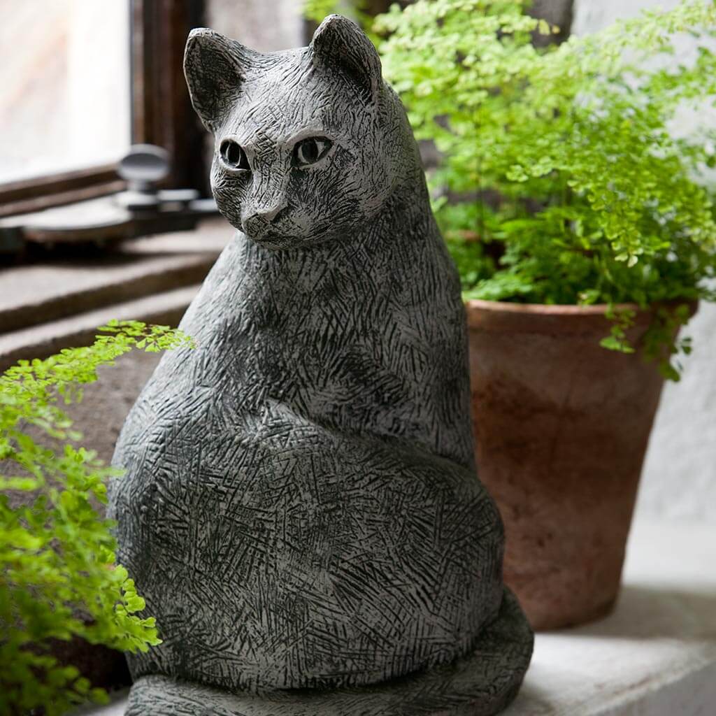 Campania International Prowl Cat Statue - Elegant Outdoor Garden Decor for Patio, Lawn & Home
