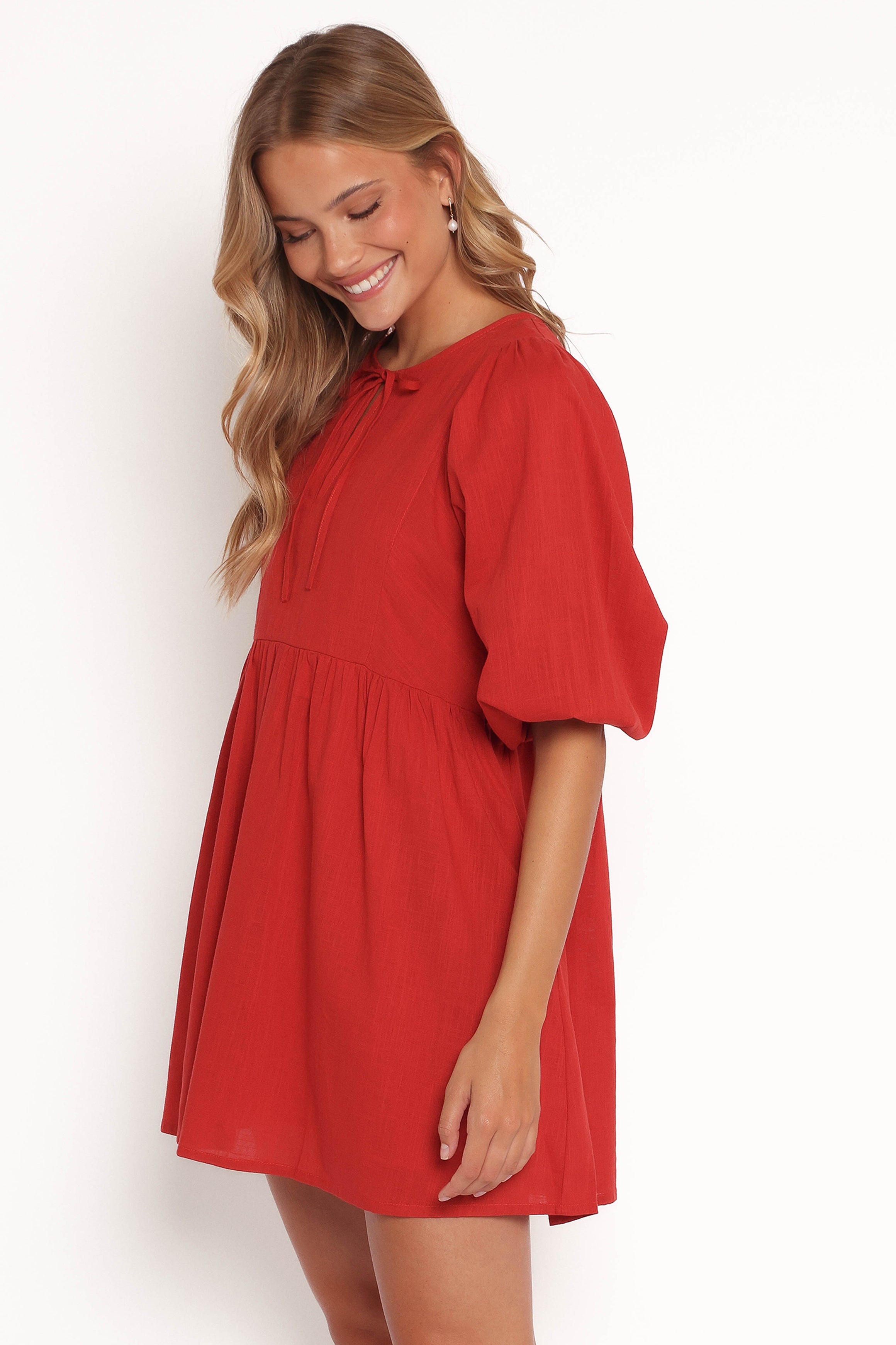 Cinzia Mini Dress - Sexy Red Bodycon Dress for Women, Perfect for Night Out, Party, and Date Night
