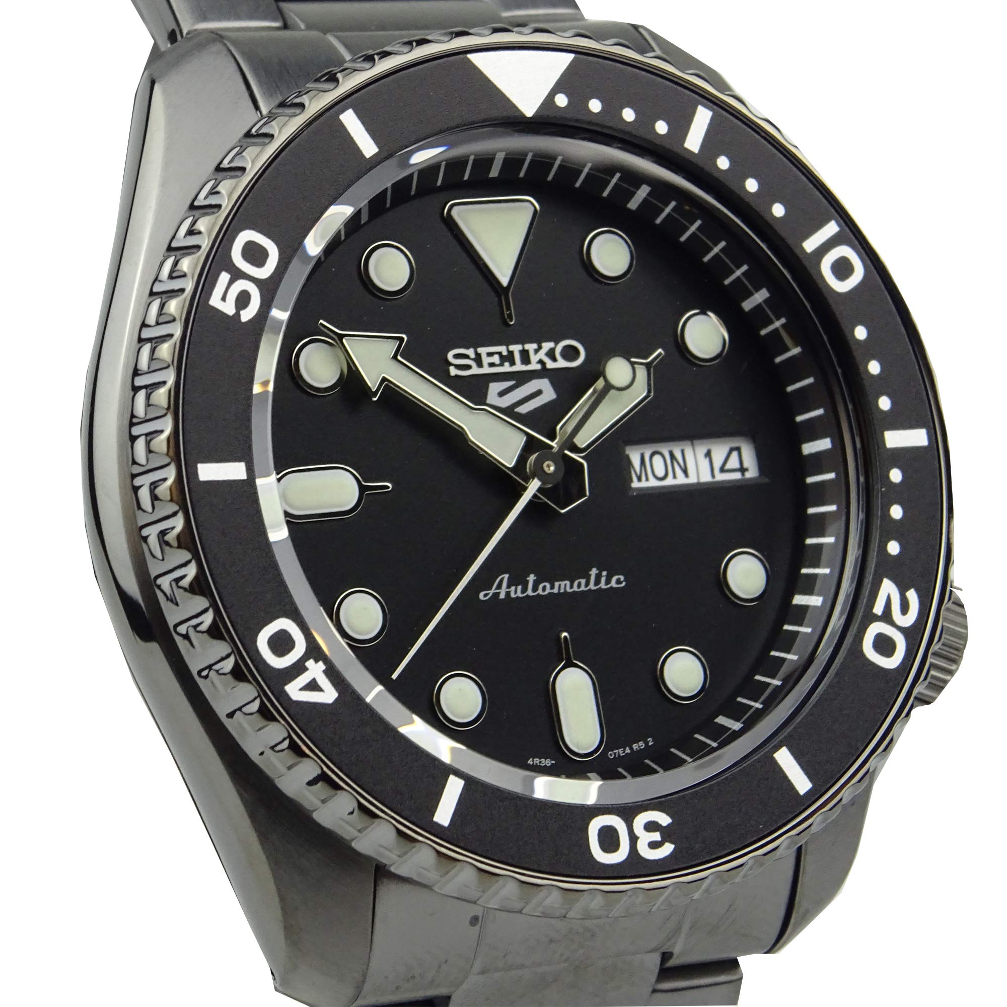 Seiko Men's 5 Sports Automatic Watch - Stainless Steel Case, Day/Date Display, Water Resistant - Perfect for Casual Wear, Business & Outdoor Adventures