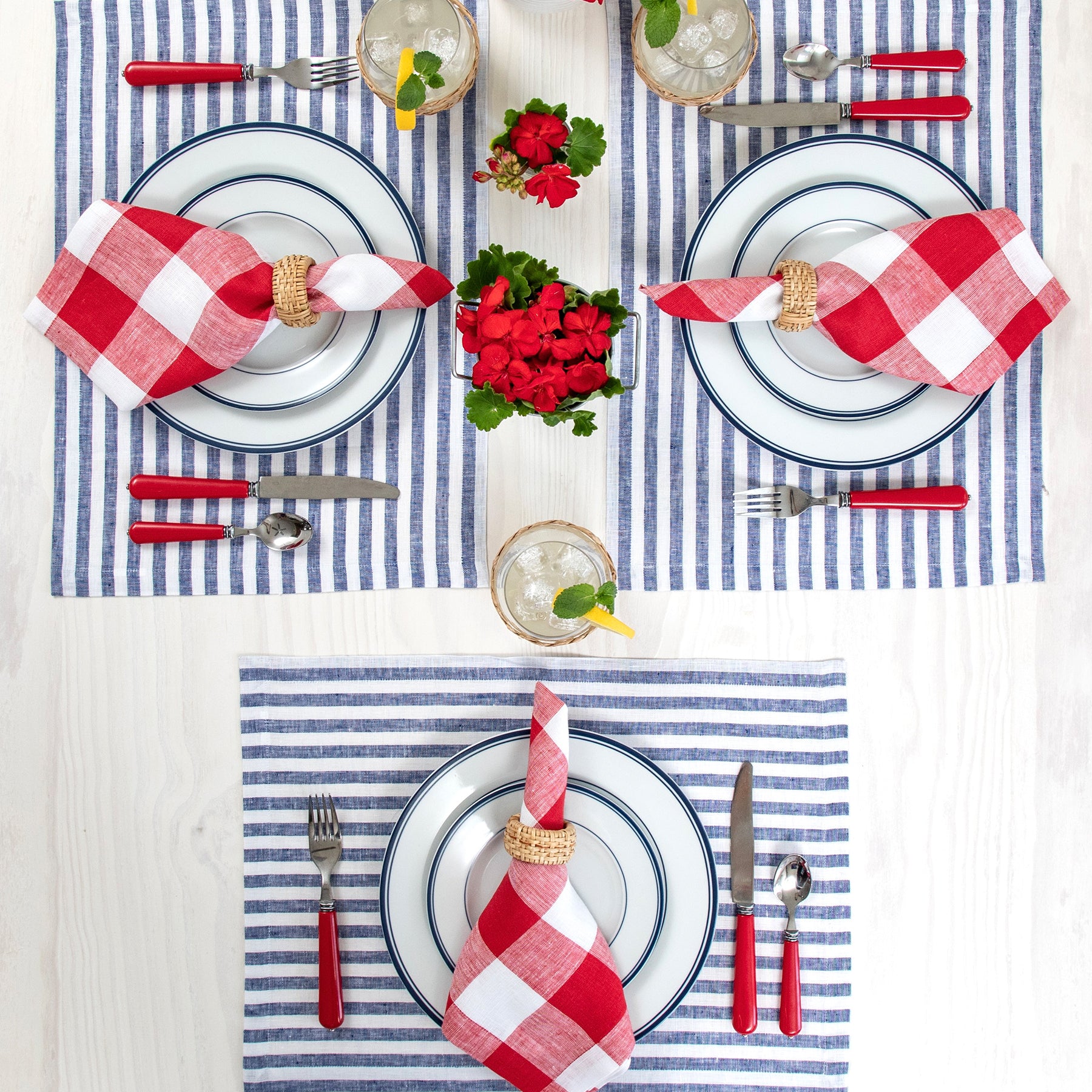 Buffalo Check Cotton Napkins - Set of 4 Premium Dinner Napkins for Holiday Table Setting, Christmas Decor & Farmhouse Dining - Reusable & Washable