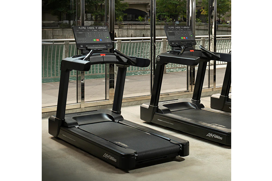 Life Fitness Club Series+ (Plus) Treadmill - Premium Commercial Grade Running Machine for Home & Gym Use - Perfect for Cardio Workouts, Weight Loss & Fitness Training