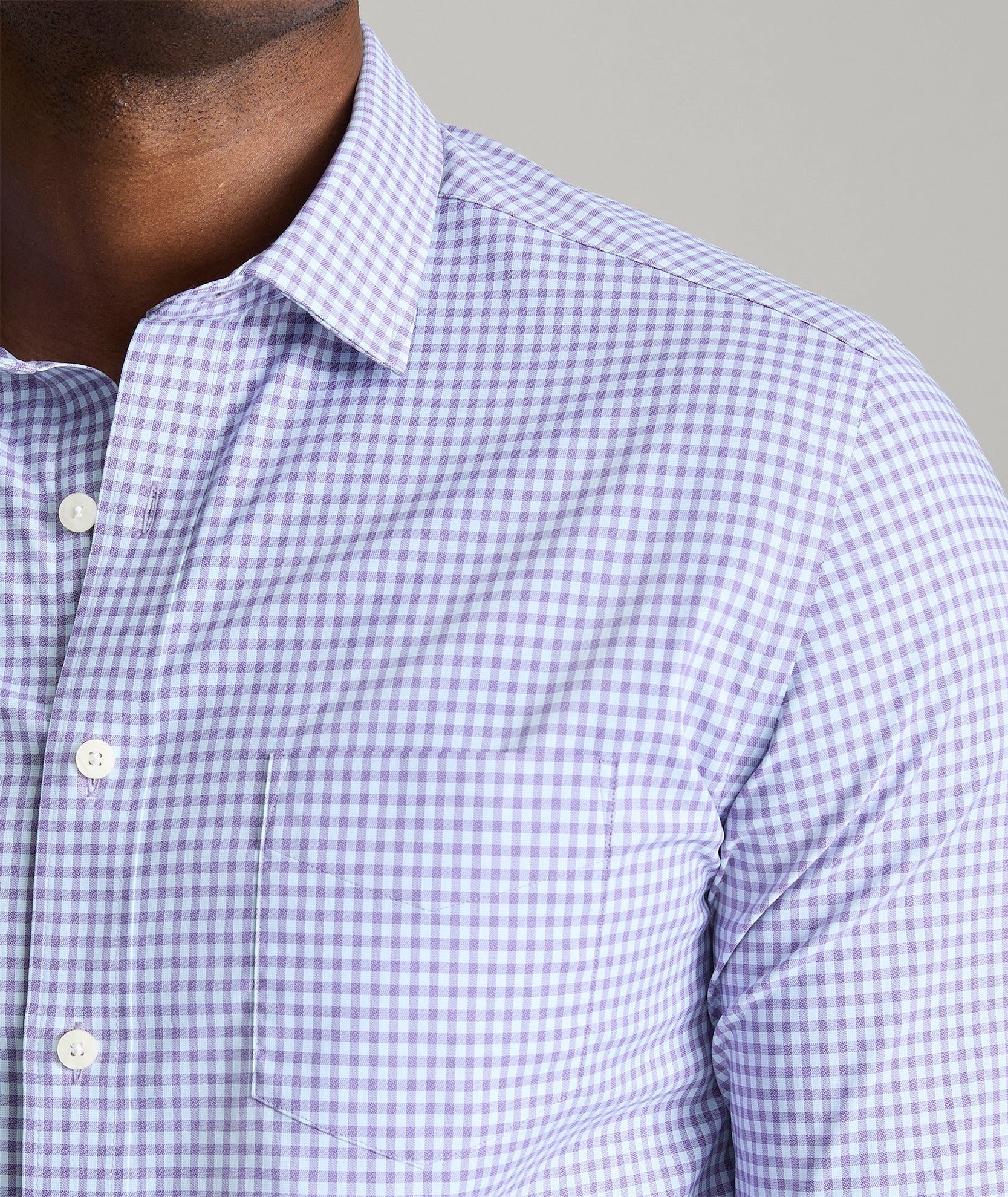 High-Performance Moisture-Wicking Shirt with Convenient Chest Pocket - Perfect for Running, Gym Workouts & Outdoor Activities