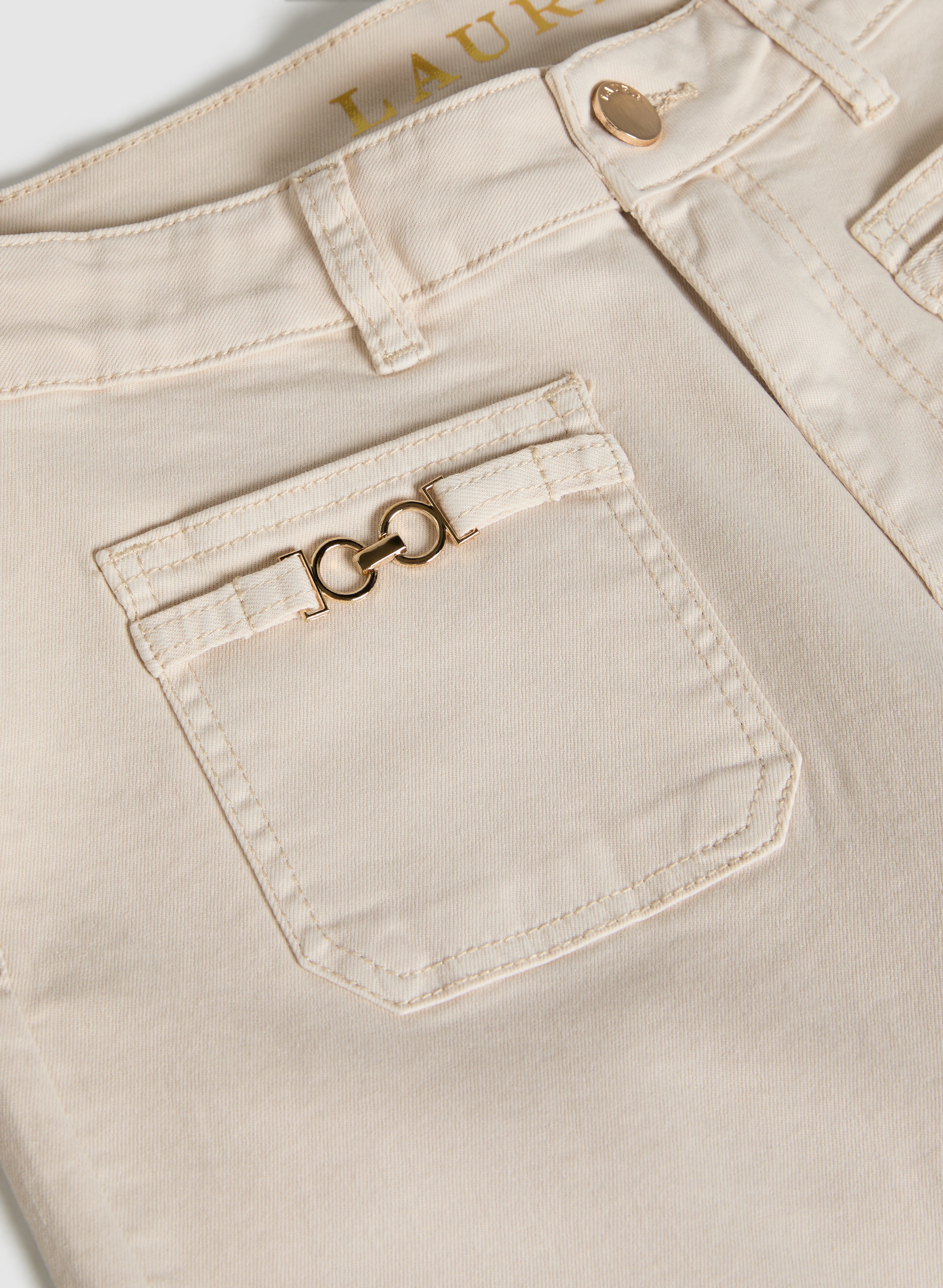 Cropped High Rise Jeans for Women - Stretchy Denim Skinny Jeans with Distressed Details | Perfect for Casual Outfits, Date Nights & Street Style Looks