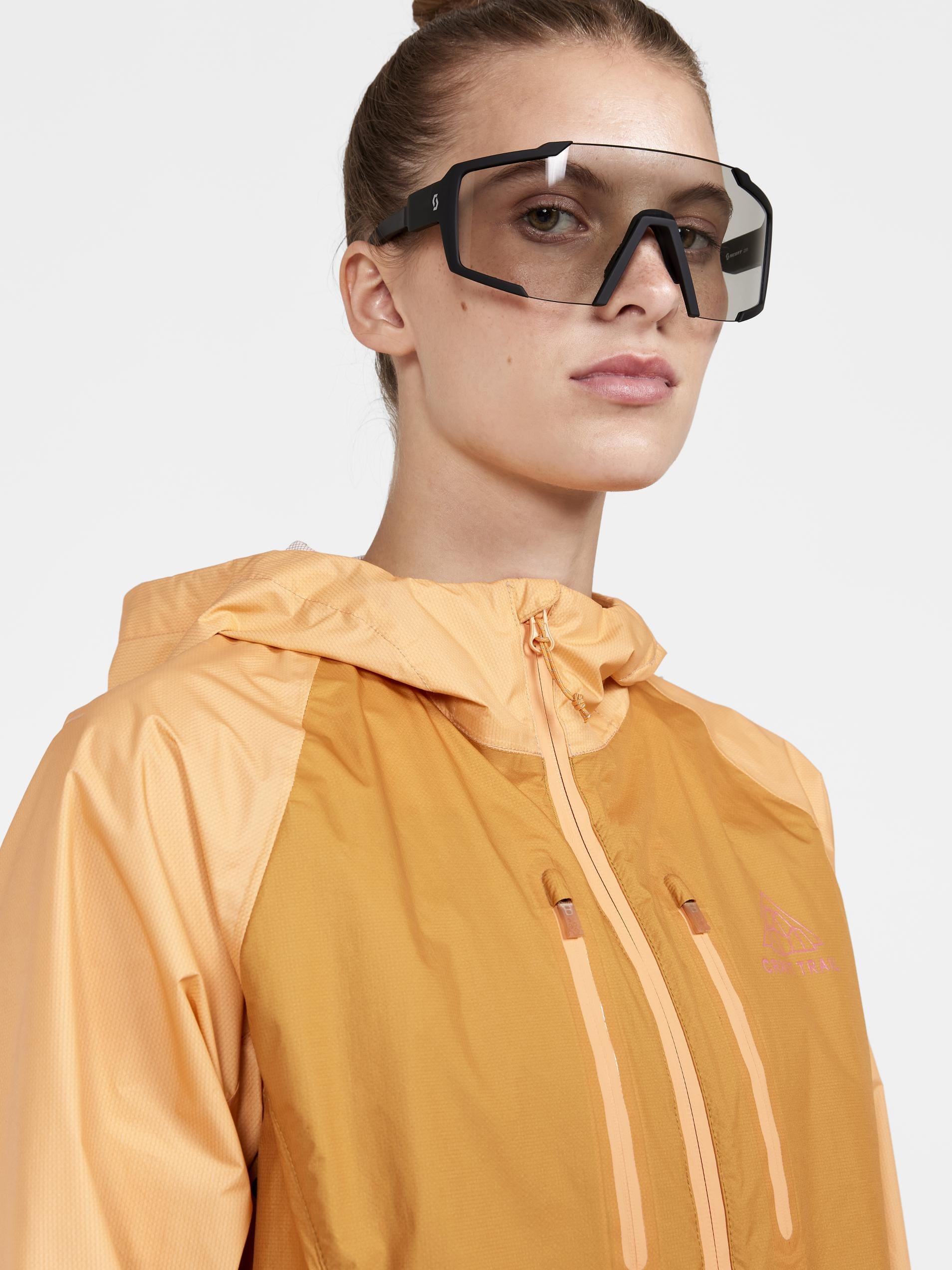 Women's Lightweight Trail Running Jacket - Breathable Waterproof Windbreaker for Hiking & Outdoor Activities
