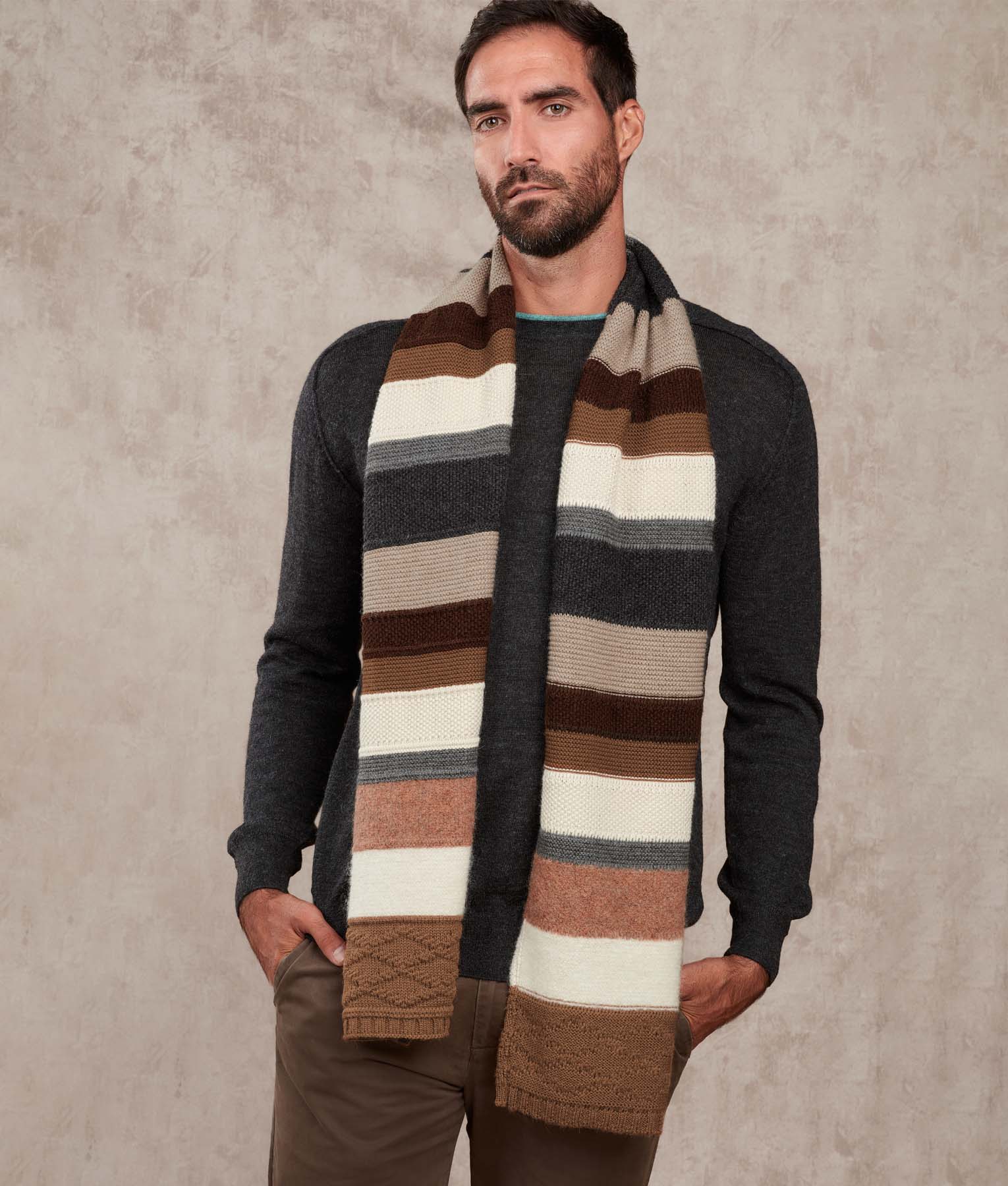 Stylish Striped Scarf for Women & Men - Soft Winter Fashion Accessory - Perfect for Cold Weather, Outfits & Gift Giving