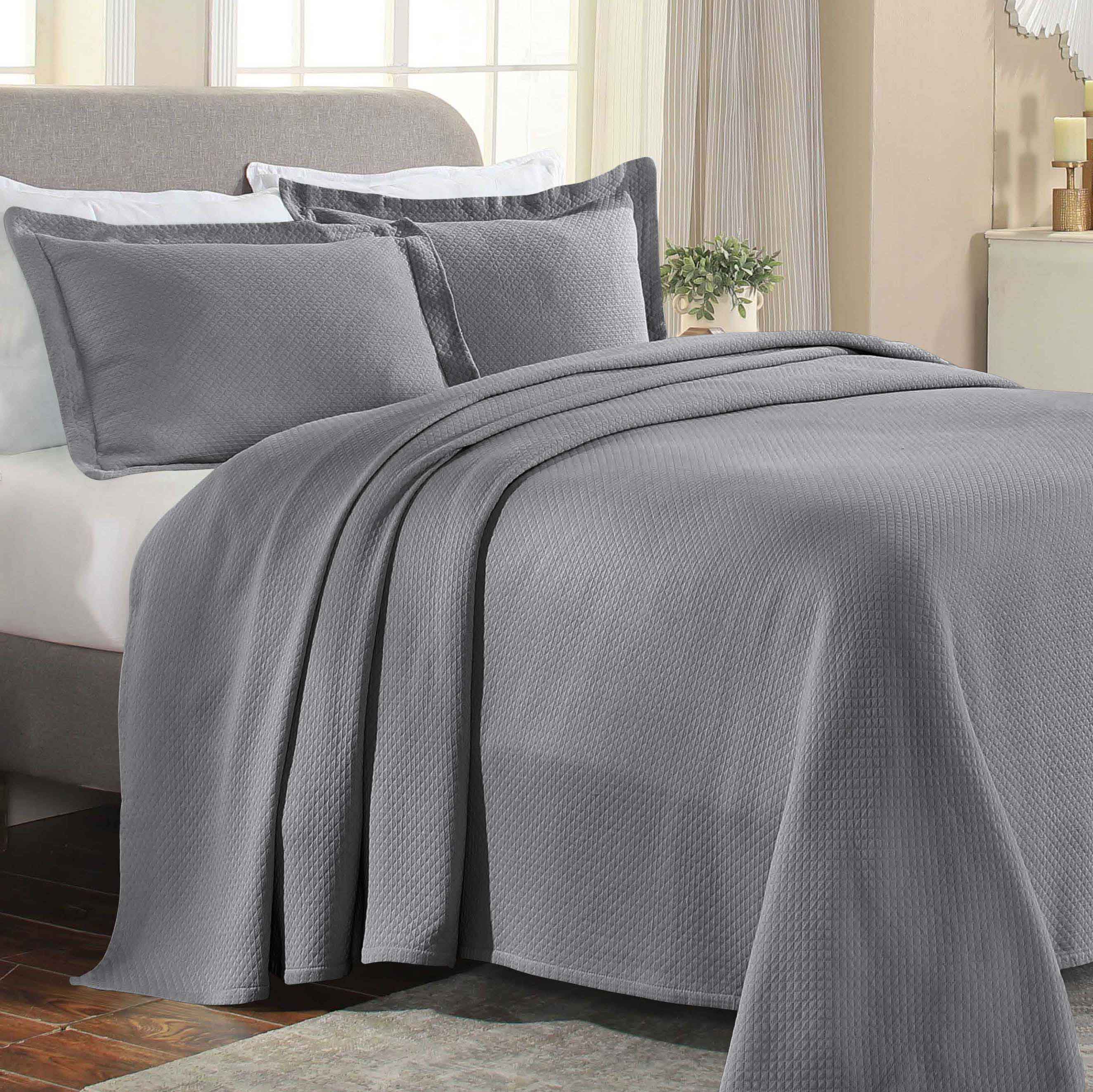 Luxury Jacquard Matelassé Cotton Diamond Solitaire Bedspread Set - Queen Size Bedding Coverlet for Master Bedroom, Guest Room & Hotel Decor