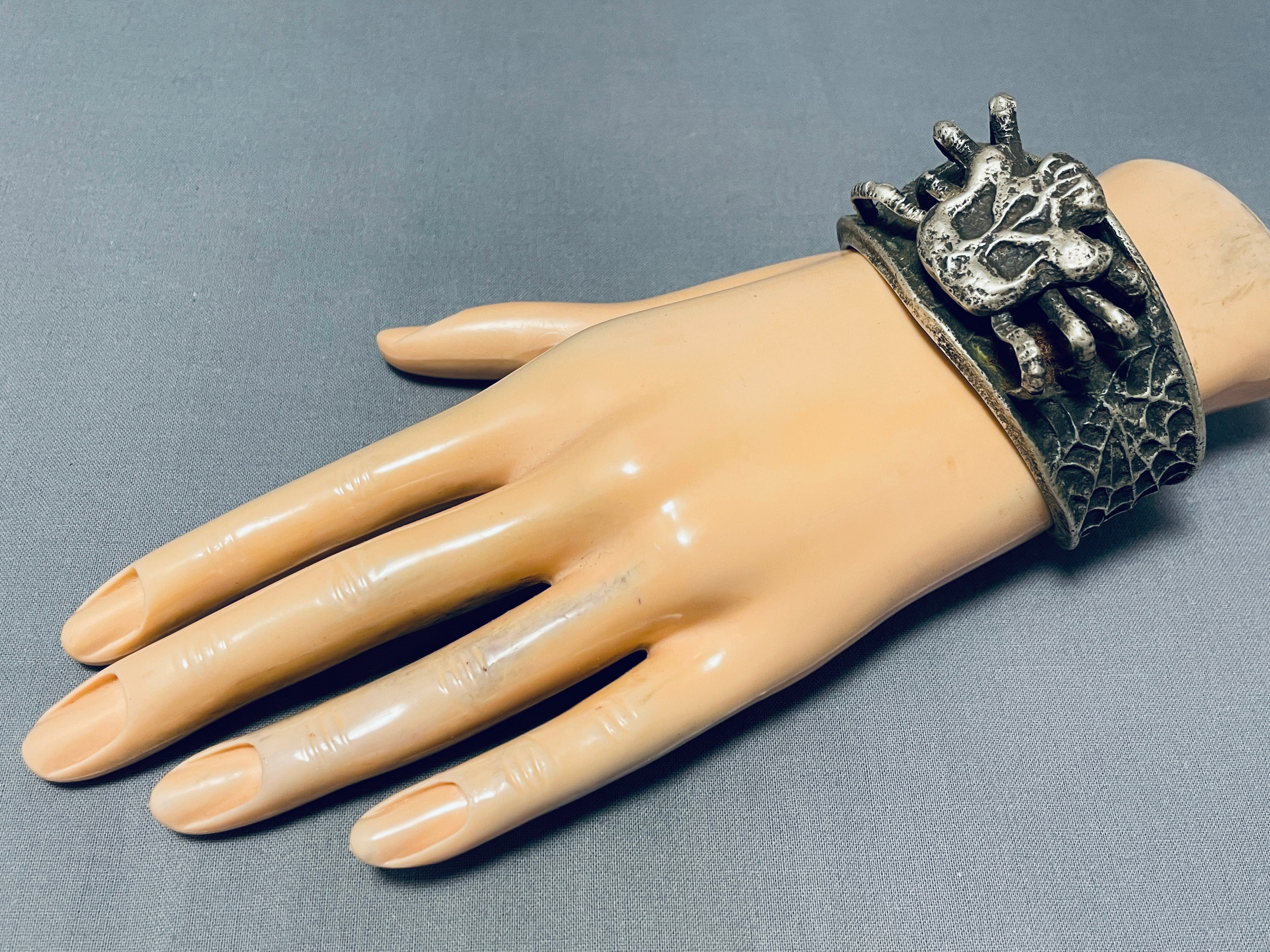 170 Gram Vintage Native American Navajo Skullbones Sterling Silver Bracelet Cuff - Handcrafted Tribal Jewelry for Women & Men, Perfect for Boho Fashion, Festivals & Gift Giving