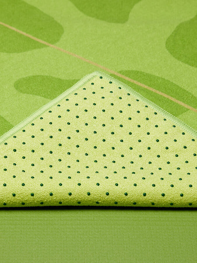 Manduka Yogitoes Non-Slip Yoga Mat Towel 71