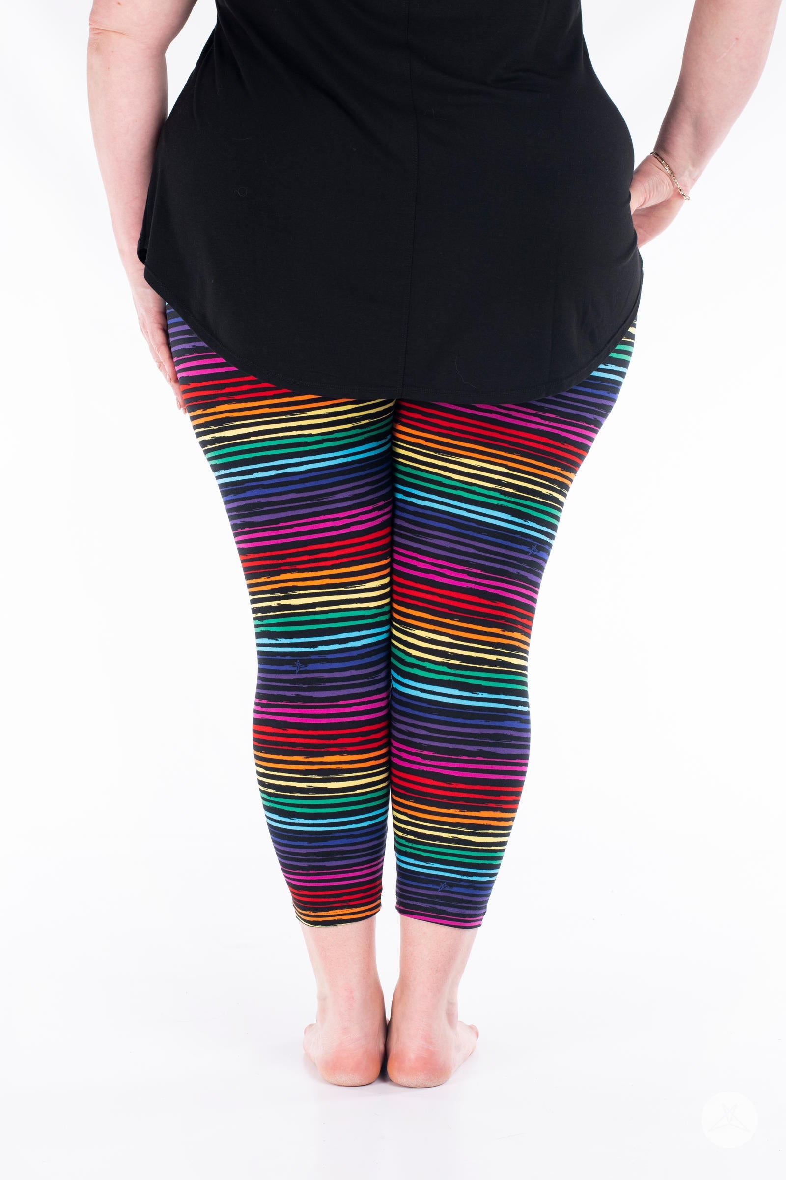 Vibrant Color Block Crop Tops for Women - Trendy Summer Fashion for Casual Outings & Beach Vacations