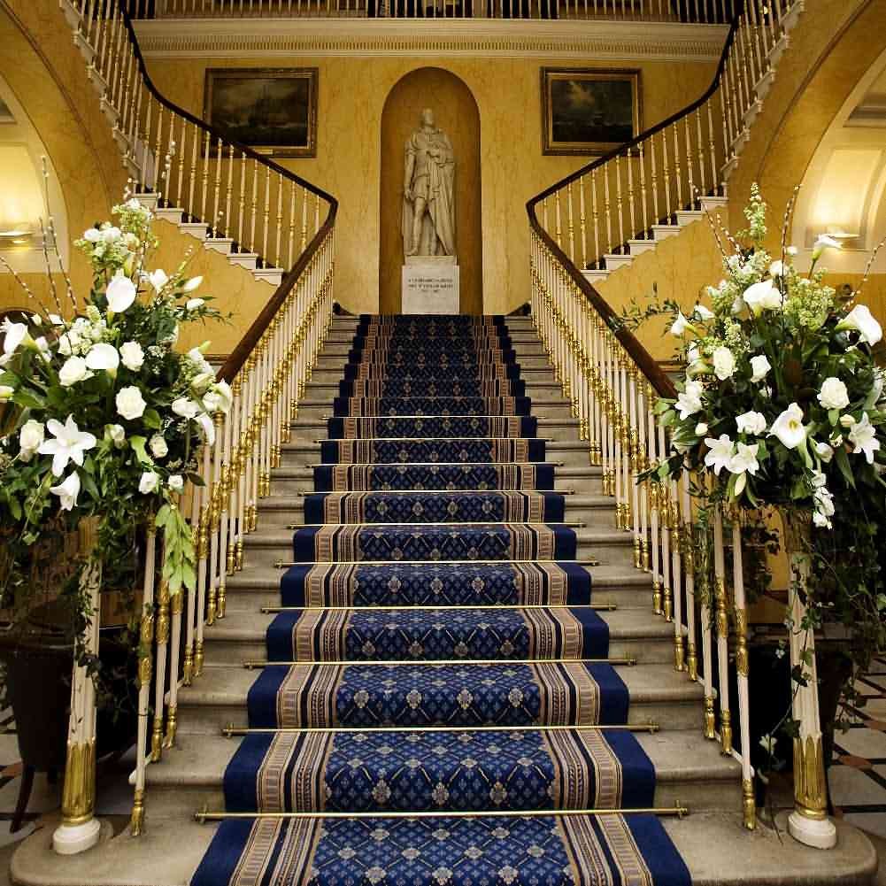 GladsBuy 8'x8' Printed Photography Backdrop - Indoor Staircase Theme for Events