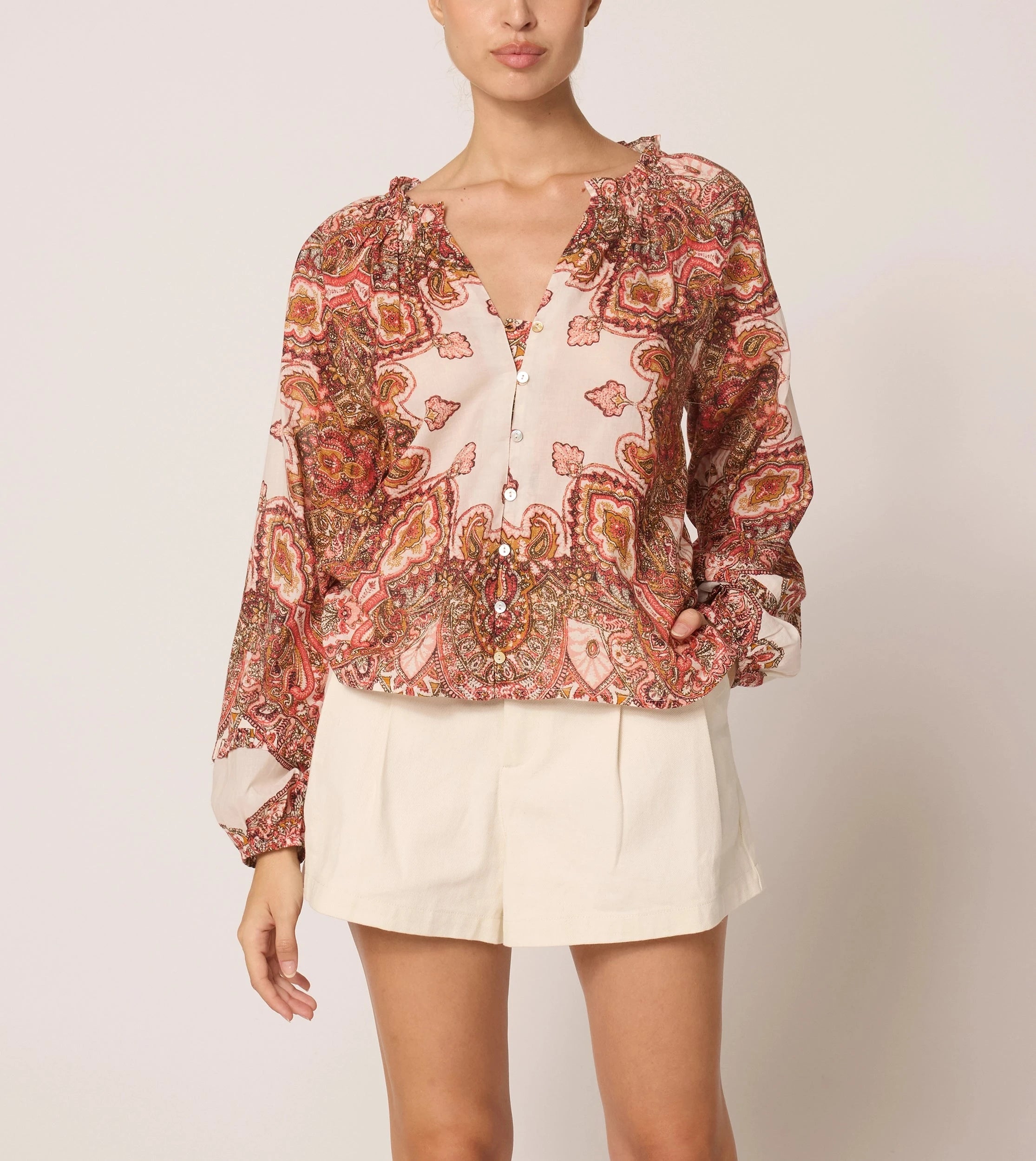 Alicia Blouse - Stylish Paisley Print Women's Top for Casual Wear & Office Outfits | Flowy & Comfortable Fashion Blouse for Everyday Style