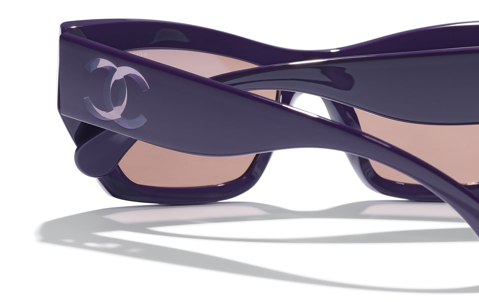 Chanel 5527 Sunglasses - Luxury Designer Shades for Women - UV Protection & Fashionable - Perfect for Beach, Driving & Outdoor Activities