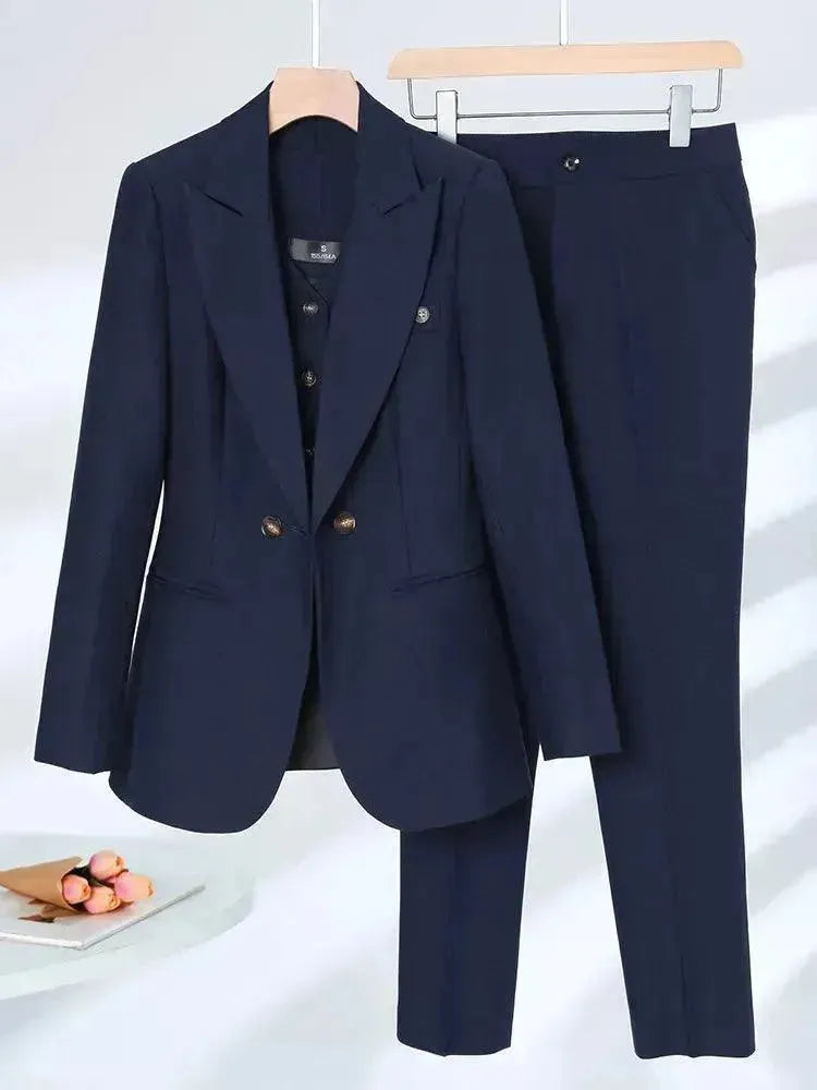 3 Piece Women's Pant Suit Set - Professional Formal Pantsuit for Office, Business Meetings & Special Occasions
